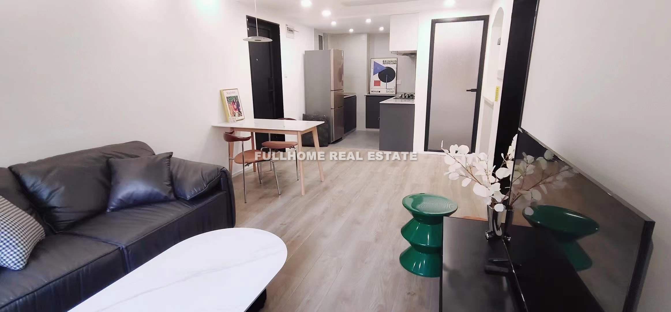 Dongzhen Apartment - 2 bedroom apartment in Shanghai, Downtown, Downtown