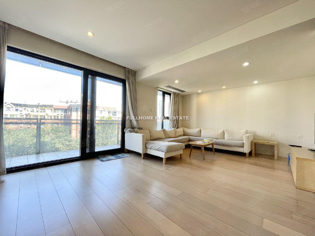 Same compound: Victoria Garden Apartments, 2 bedrooms in Beijing