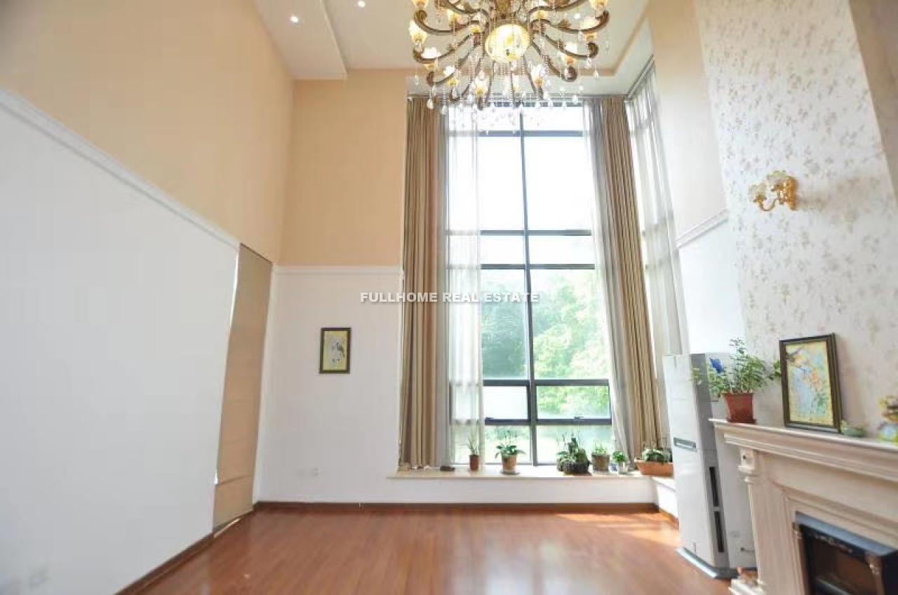 Similar property: Yosemite, 4 bedrooms, 390 sqm in Beijing