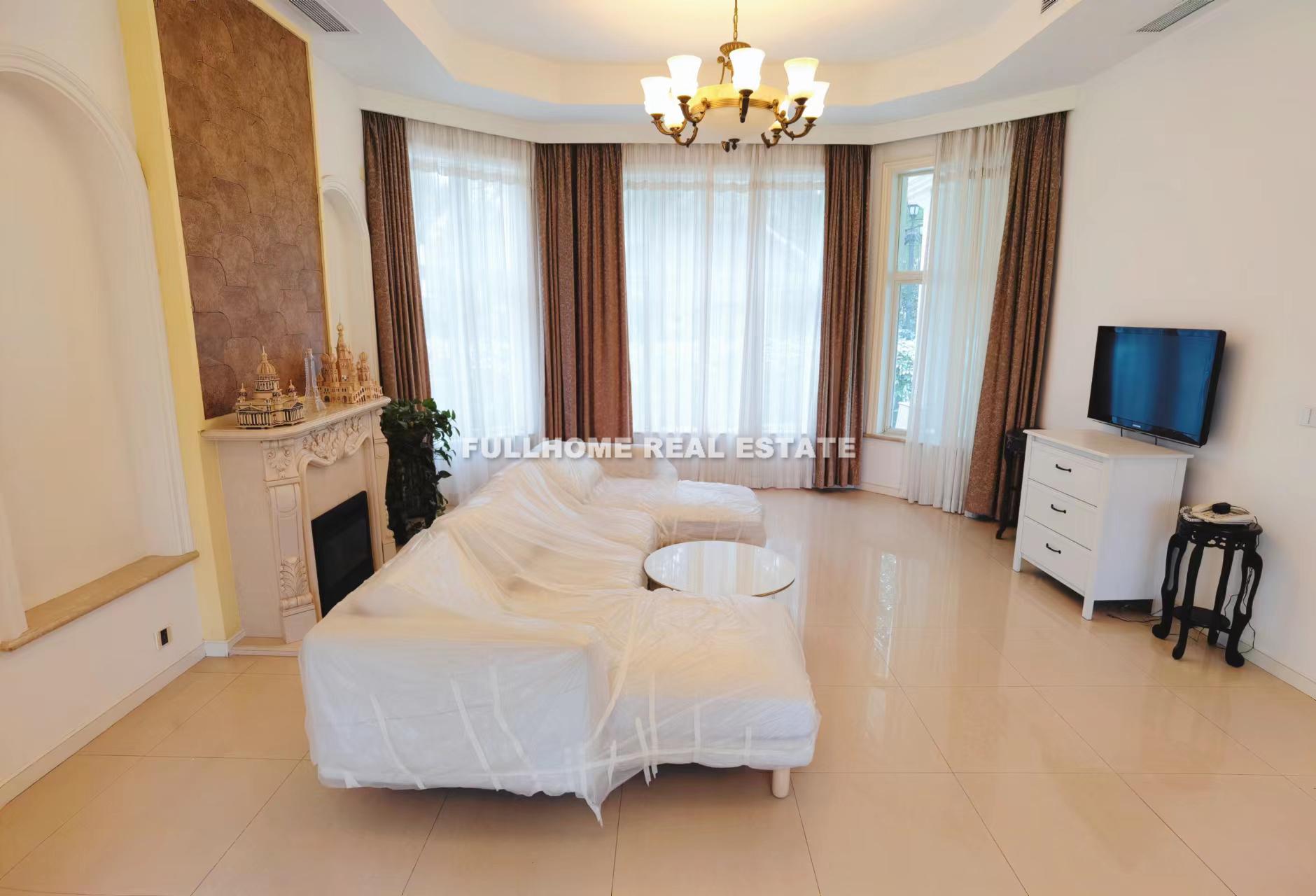 Violet Country Villa - 5 bedroom apartment in Shanghai, Qingpu, Suburb