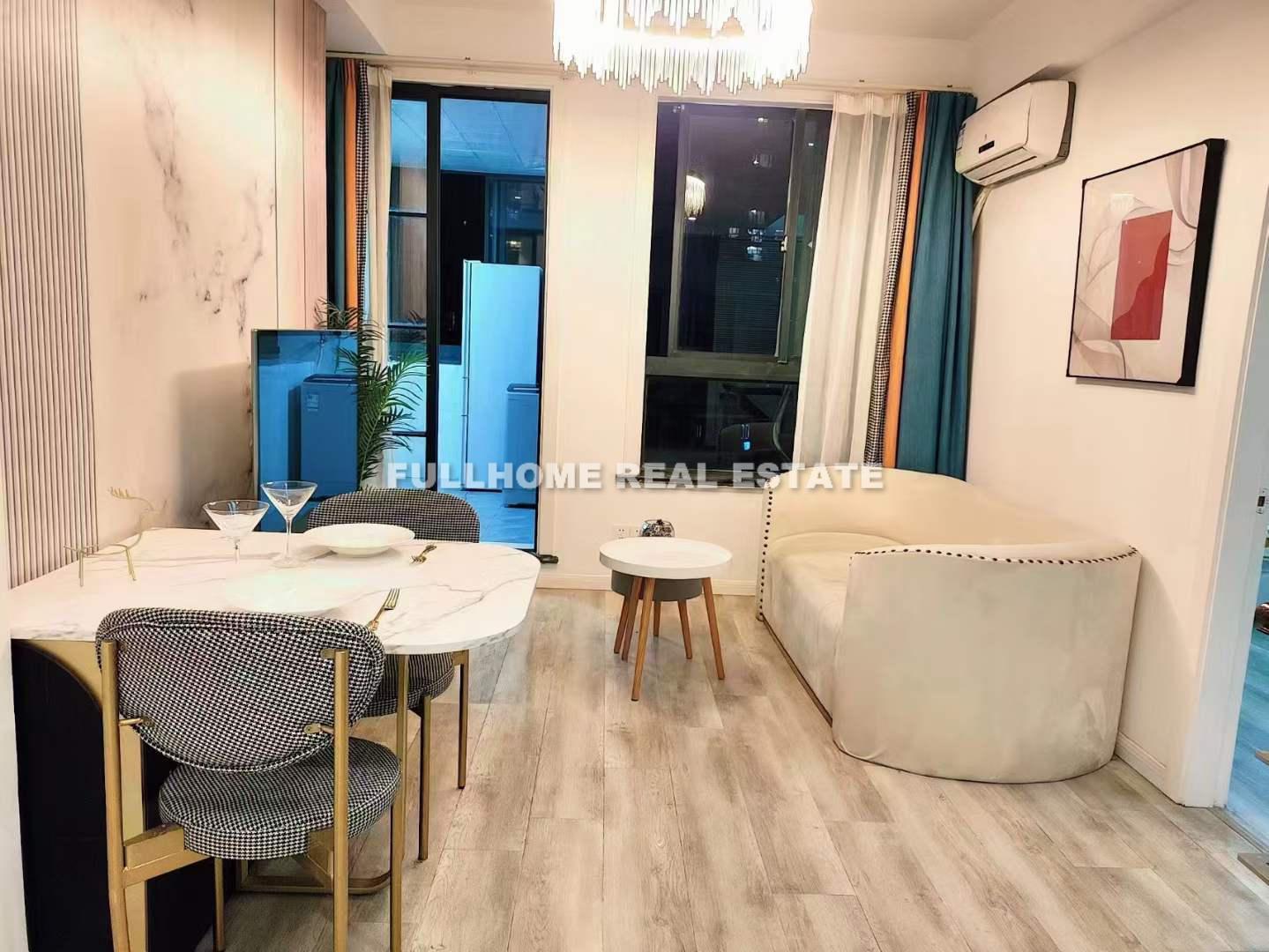 Same compound: Hebin Weicheng, 2 bedrooms in Shanghai
