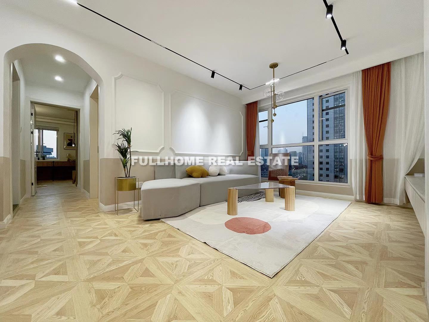 Zhong Shan Apartment (Square) - 2 bedroom apartment in Shanghai, Zhongshan Park, Downtown