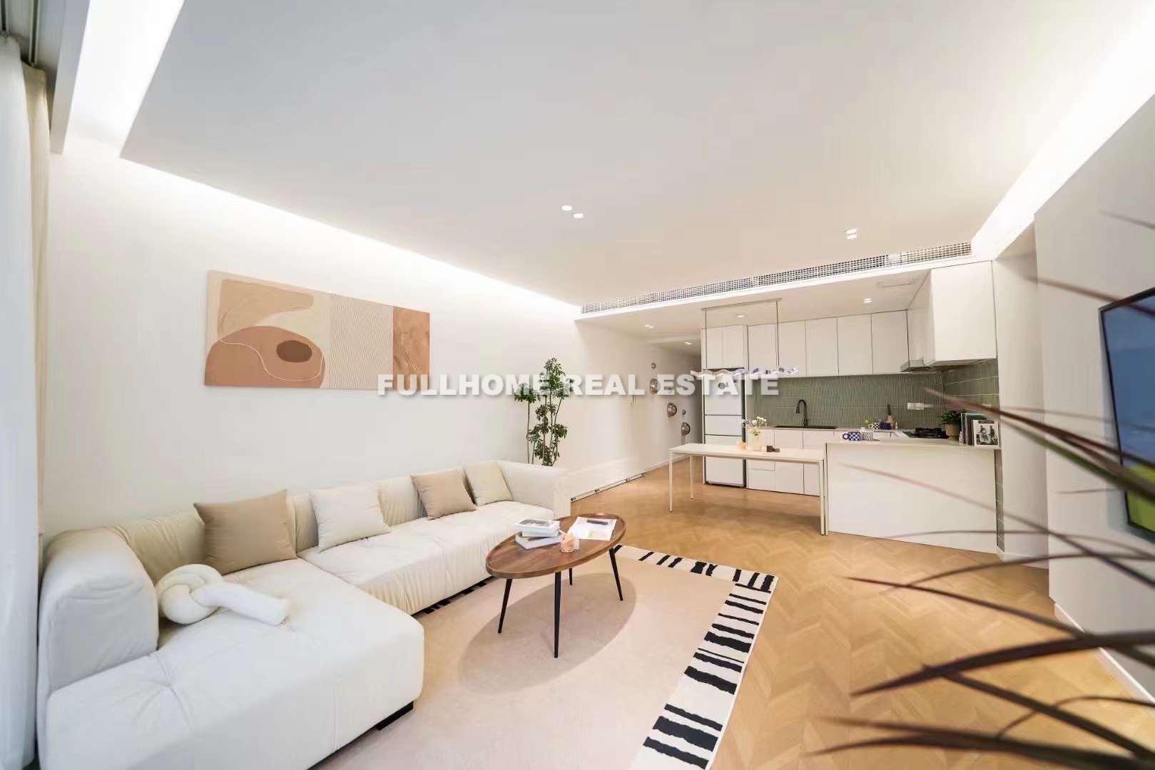 Jewel Garden - 3 bedroom apartment in Shanghai, Xujiahui, Downtown