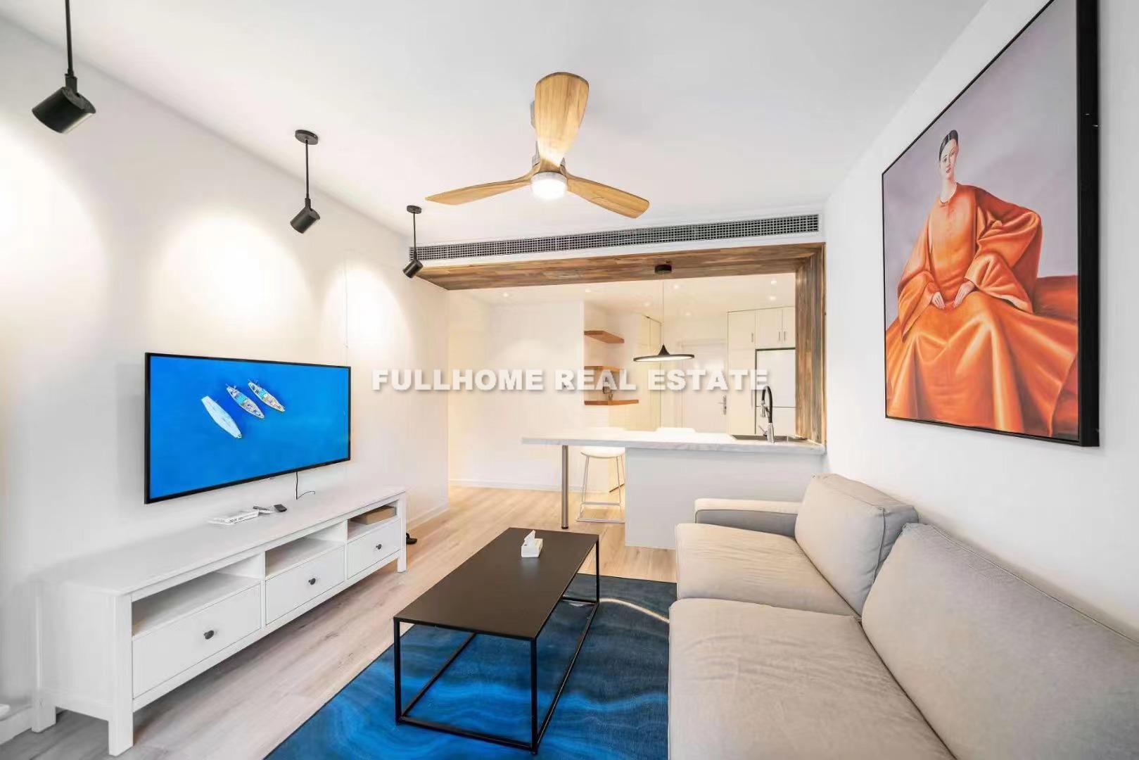 Similar property: Jin Qiao Mansion, 1 bedrooms, 70 sqm in Shanghai