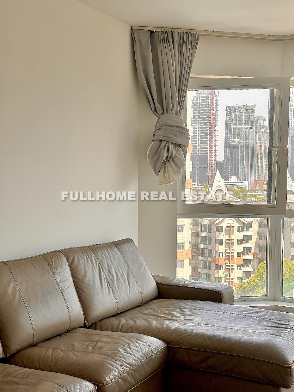 Shanghai Grand Plaza - 2 bedroom apartment in Shanghai, FFC, Downtown