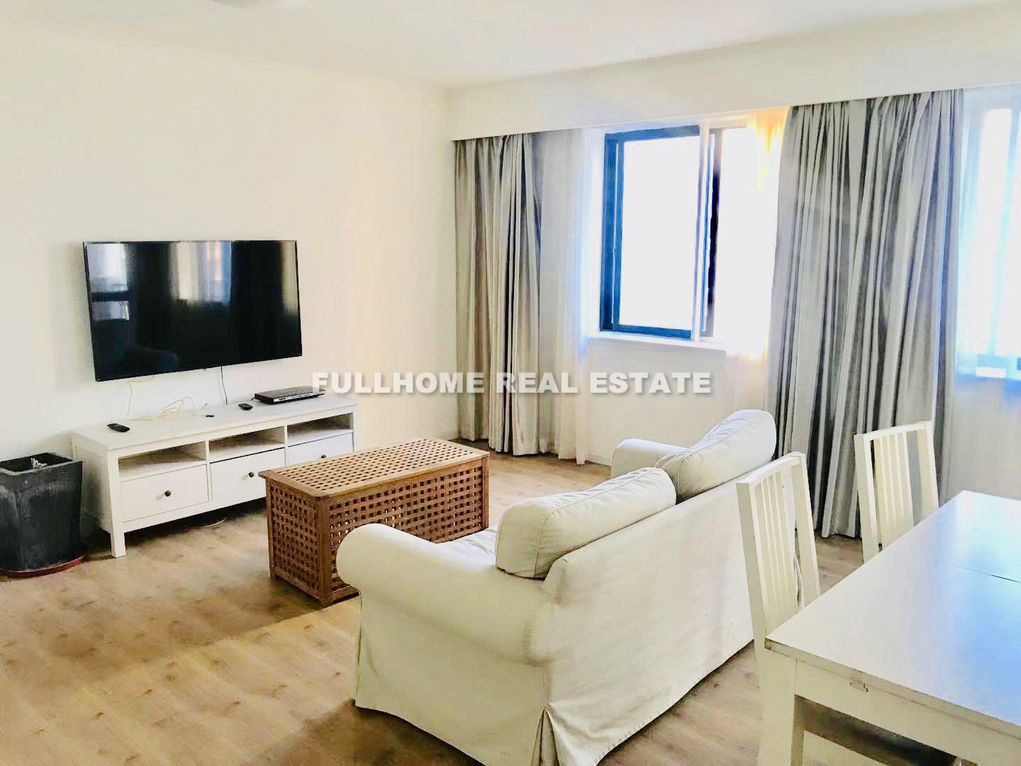 Same compound: Lyon Garden, 2 bedrooms in Shanghai