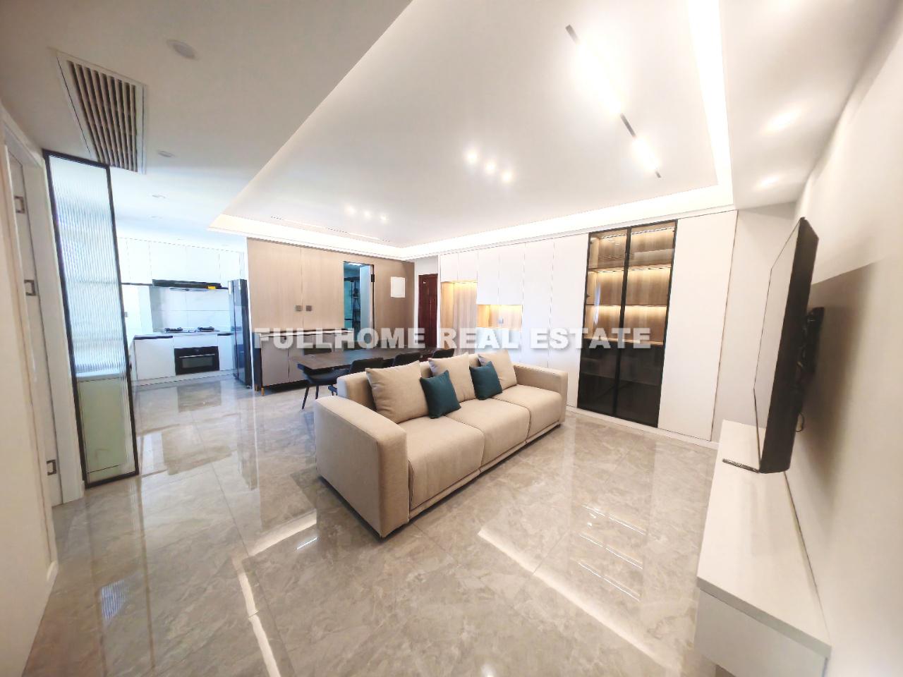 Same compound: Xingguo Garden, 3 bedrooms in Shanghai