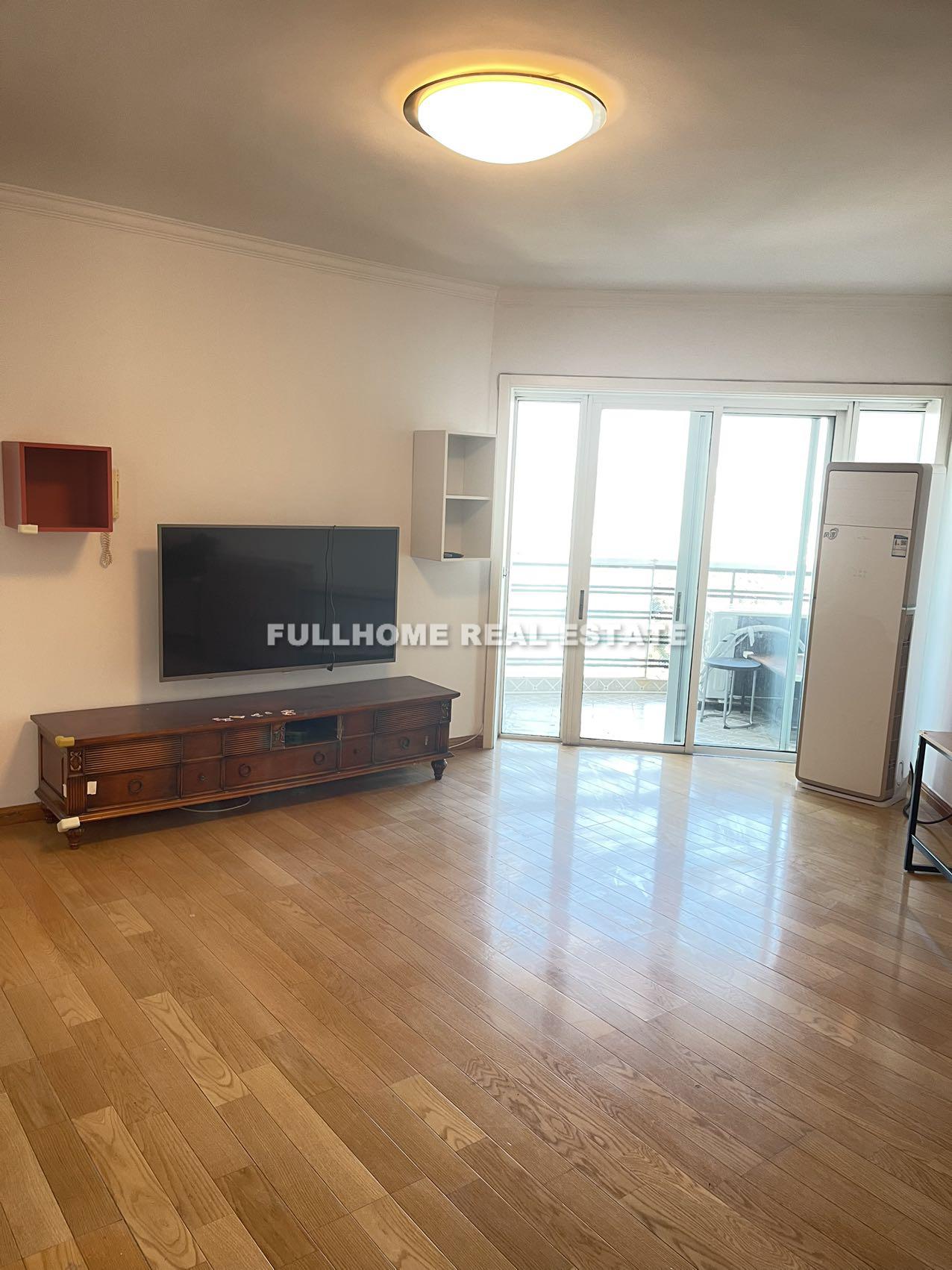 Same compound: Merlia Garden, 3 bedrooms in Shanghai