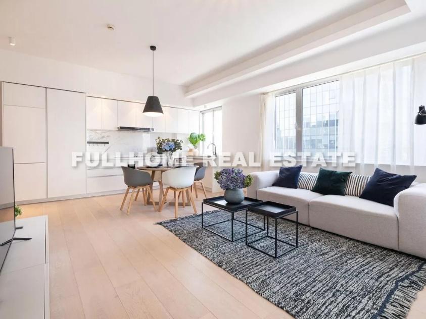 Walton Plaza - 2 bedroom apartment in Shanghai, FFC, Downtown