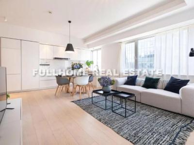 Same compound: Walton Plaza, 2 bedrooms in Shanghai