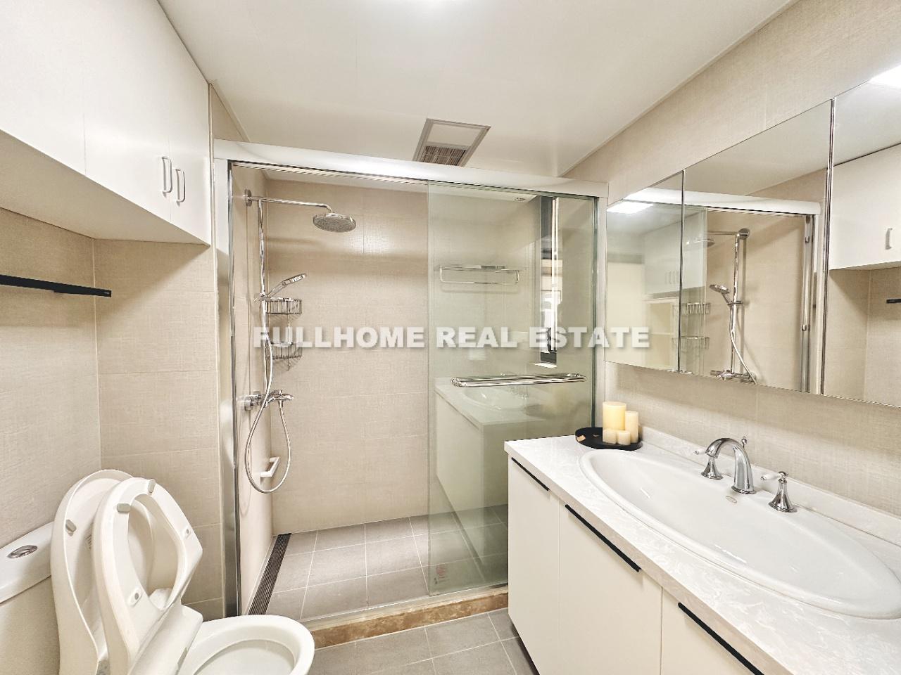 Top Of City - Interior view 10, Shanghai rental property