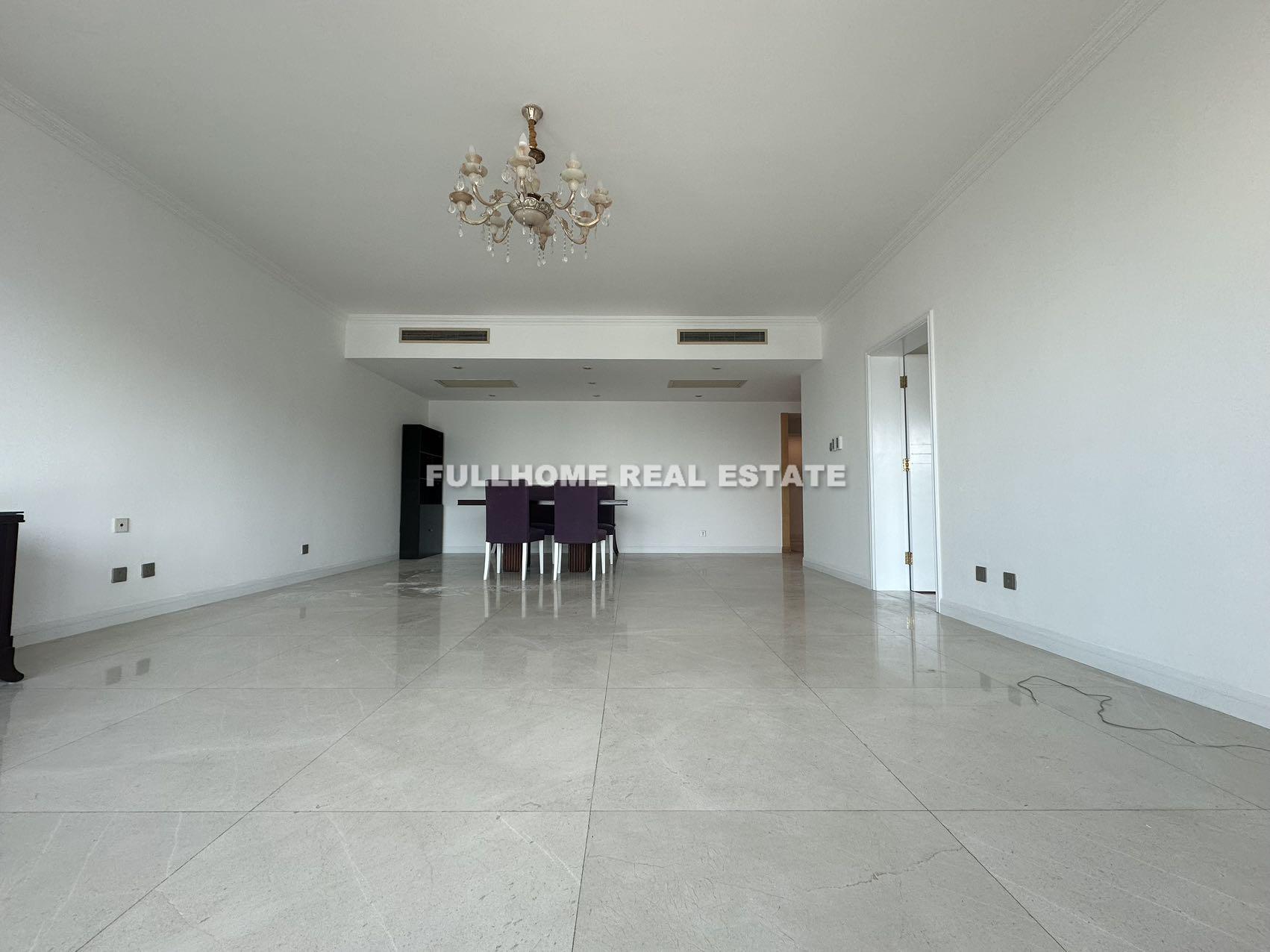 Shimao Riviera Garden - 3 bedroom apartment in Shanghai, Lujiazui, Pudong