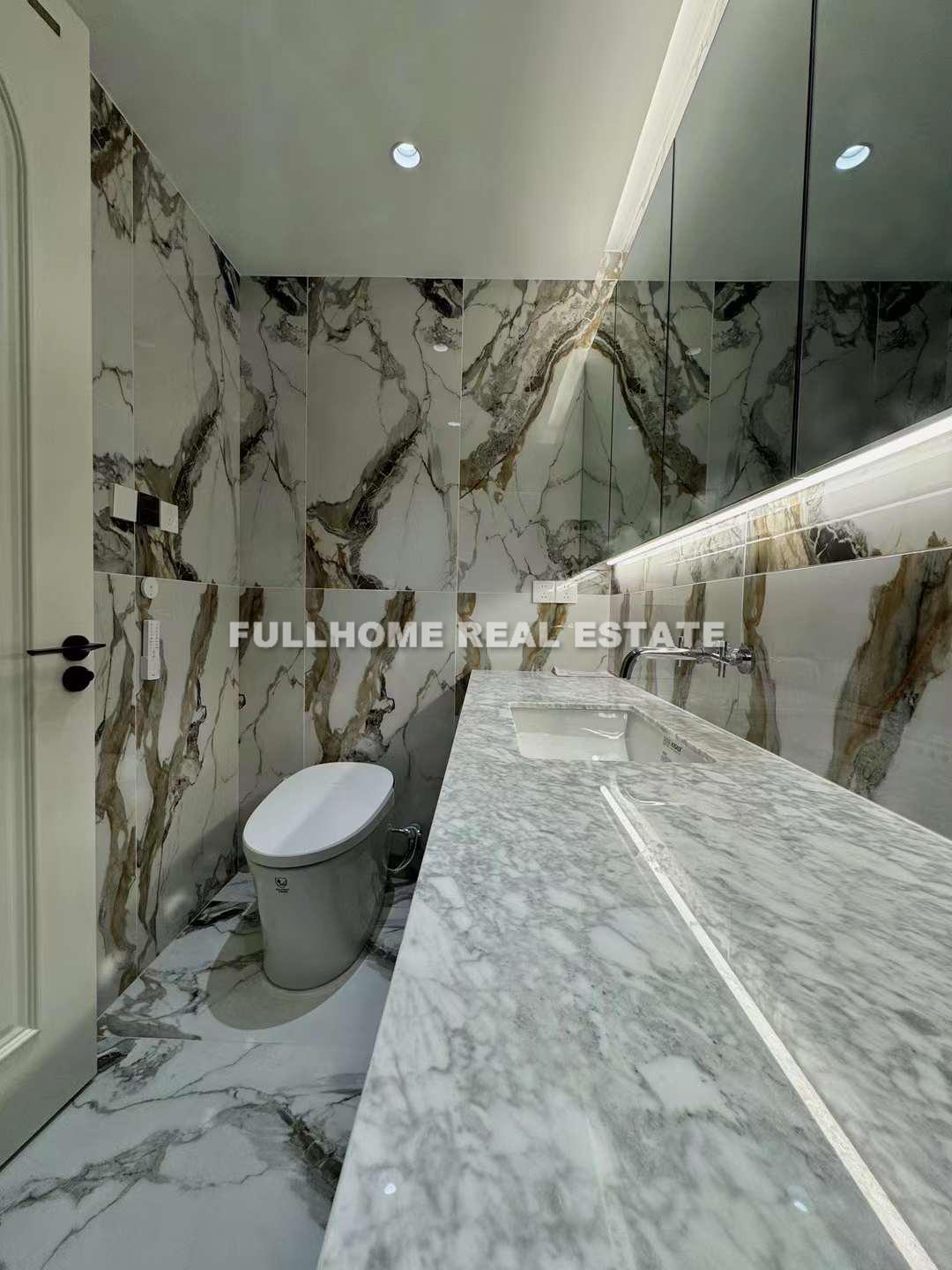 Chateau Pinnacle - Interior view 2, Shanghai rental property