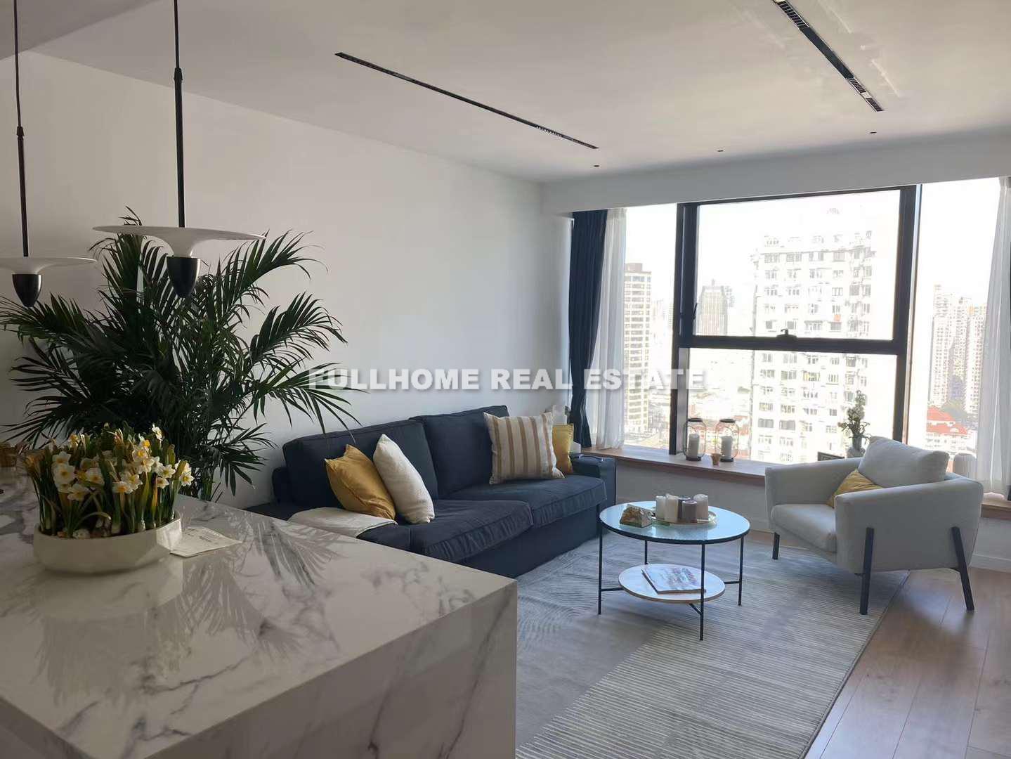 Same compound: Shanghai Cosmo World Union Service Apartment, 1 bedrooms in Shanghai