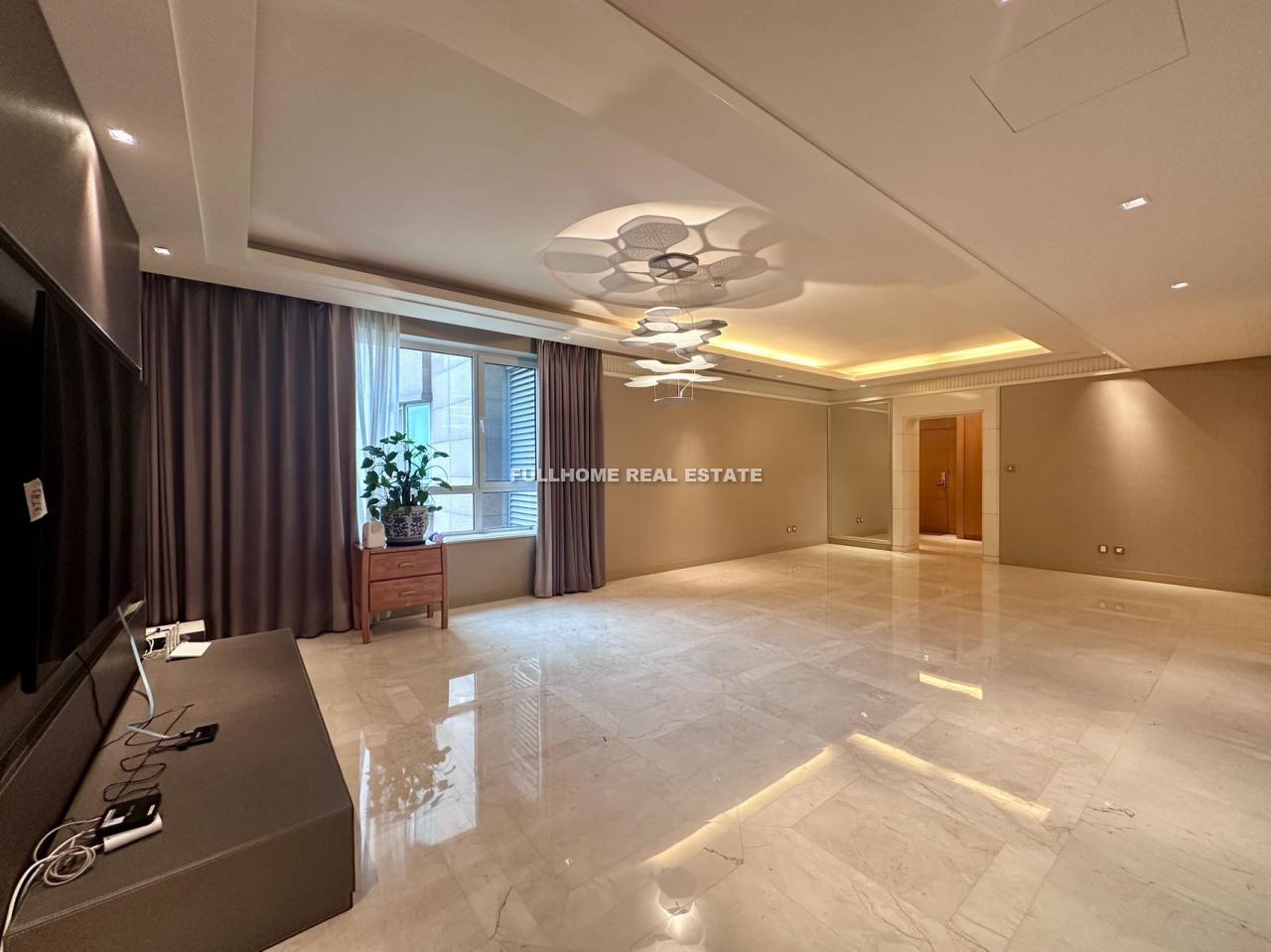 Similar property: Four Seasons Private Apartments, 2 bedrooms, 266 sqm in Beijing