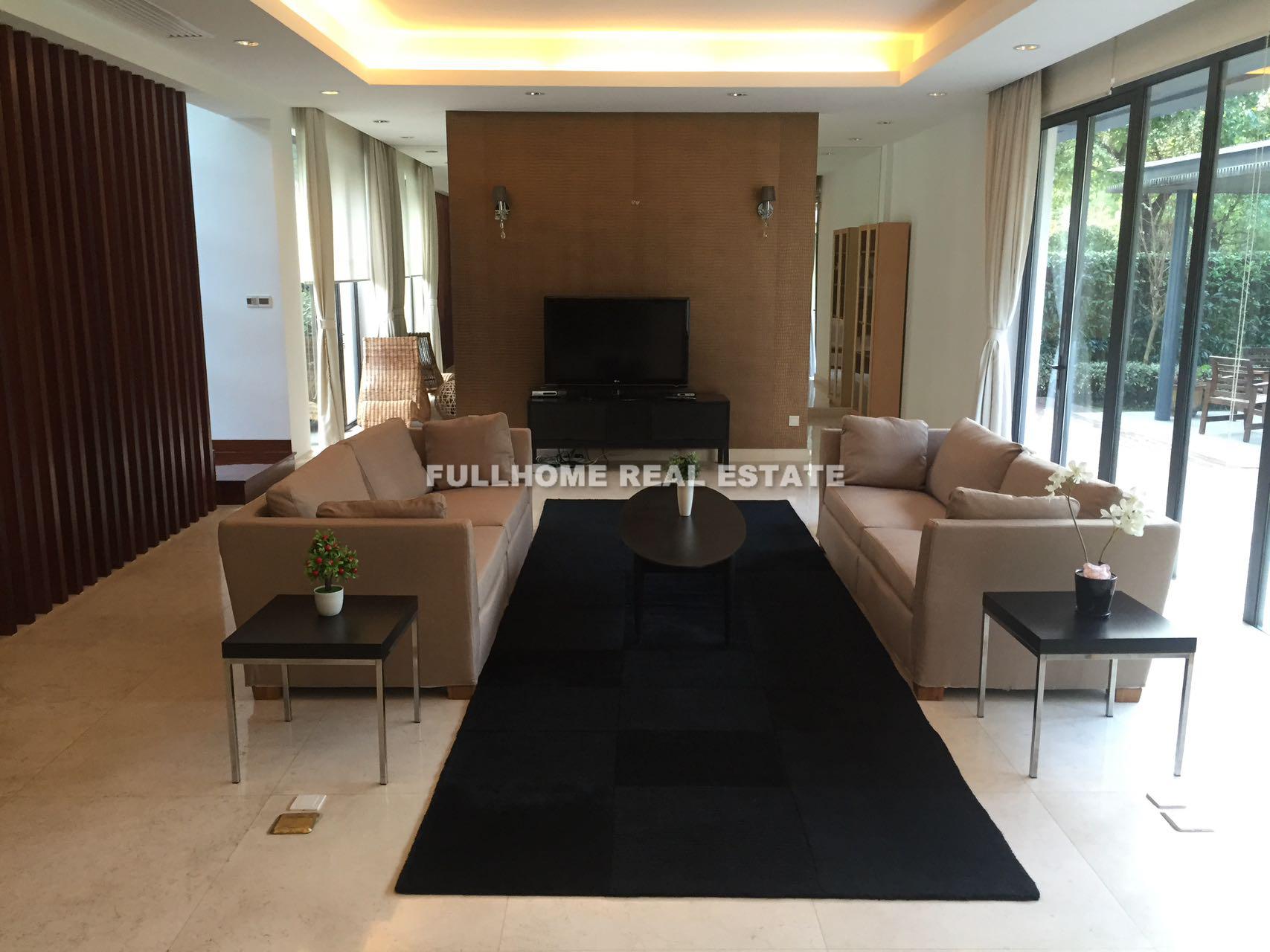 Villa Riviera - 5 bedroom apartment in Shanghai, Qingpu, Suburb
