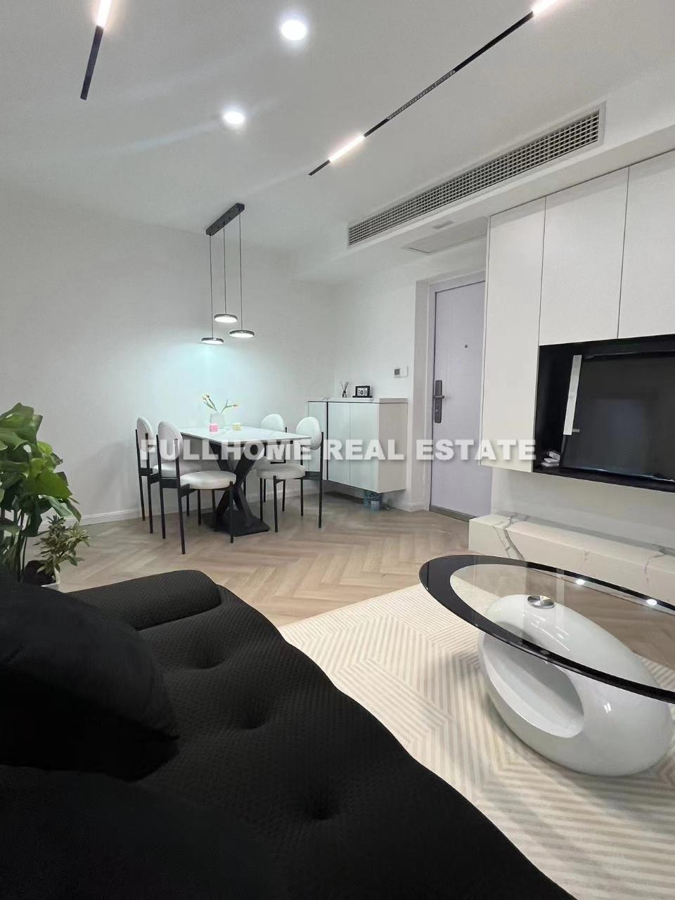 Dongan Apartment - 2 bedroom apartment in Shanghai, Jing An, Downtown
