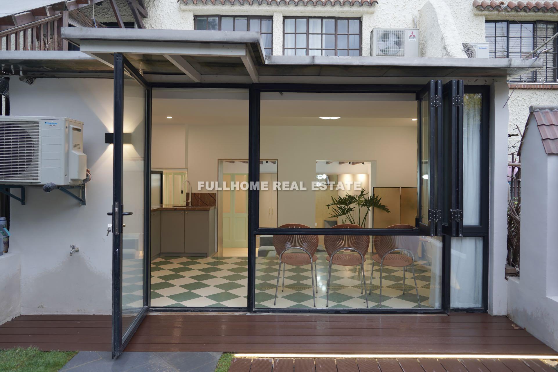 Lane 1-500 Yongkang Road Old House - 1 bedroom apartment in Shanghai, FFC, Downtown