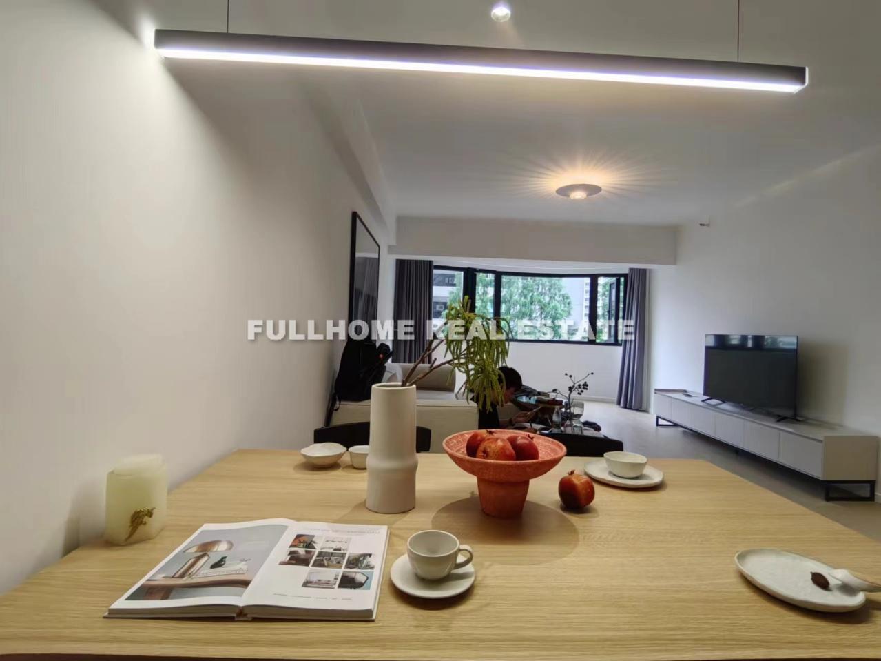 Regent Place - 3 bedroom apartment in Shanghai, Jing An, Downtown
