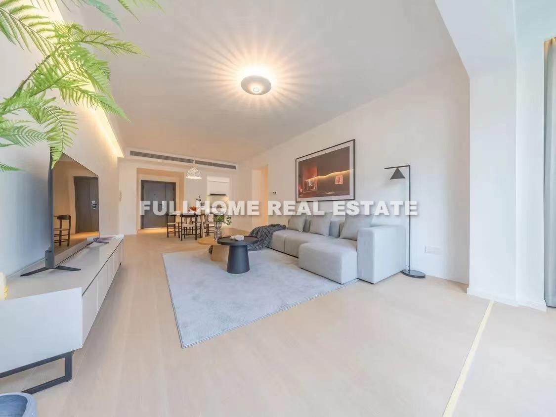 Jewel Garden - 3 bedroom apartment in Shanghai, Xujiahui, Downtown