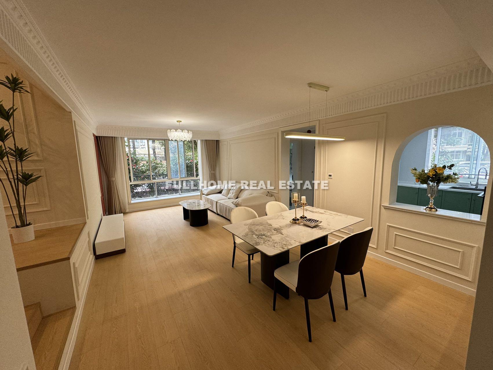 Jian Shang Xin Hua - 3 bedroom apartment in Shanghai, Downtown, Downtown