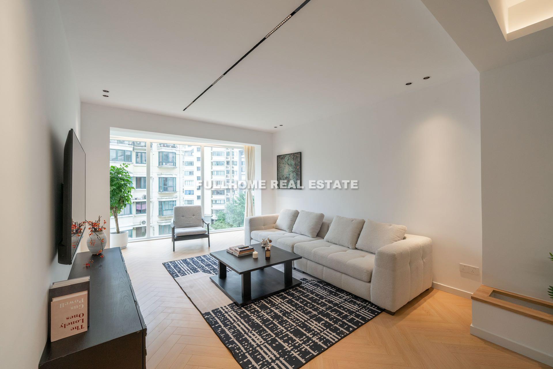 Dong Hu Ming Yuan - 3 bedroom apartment in Shanghai, FFC, Downtown