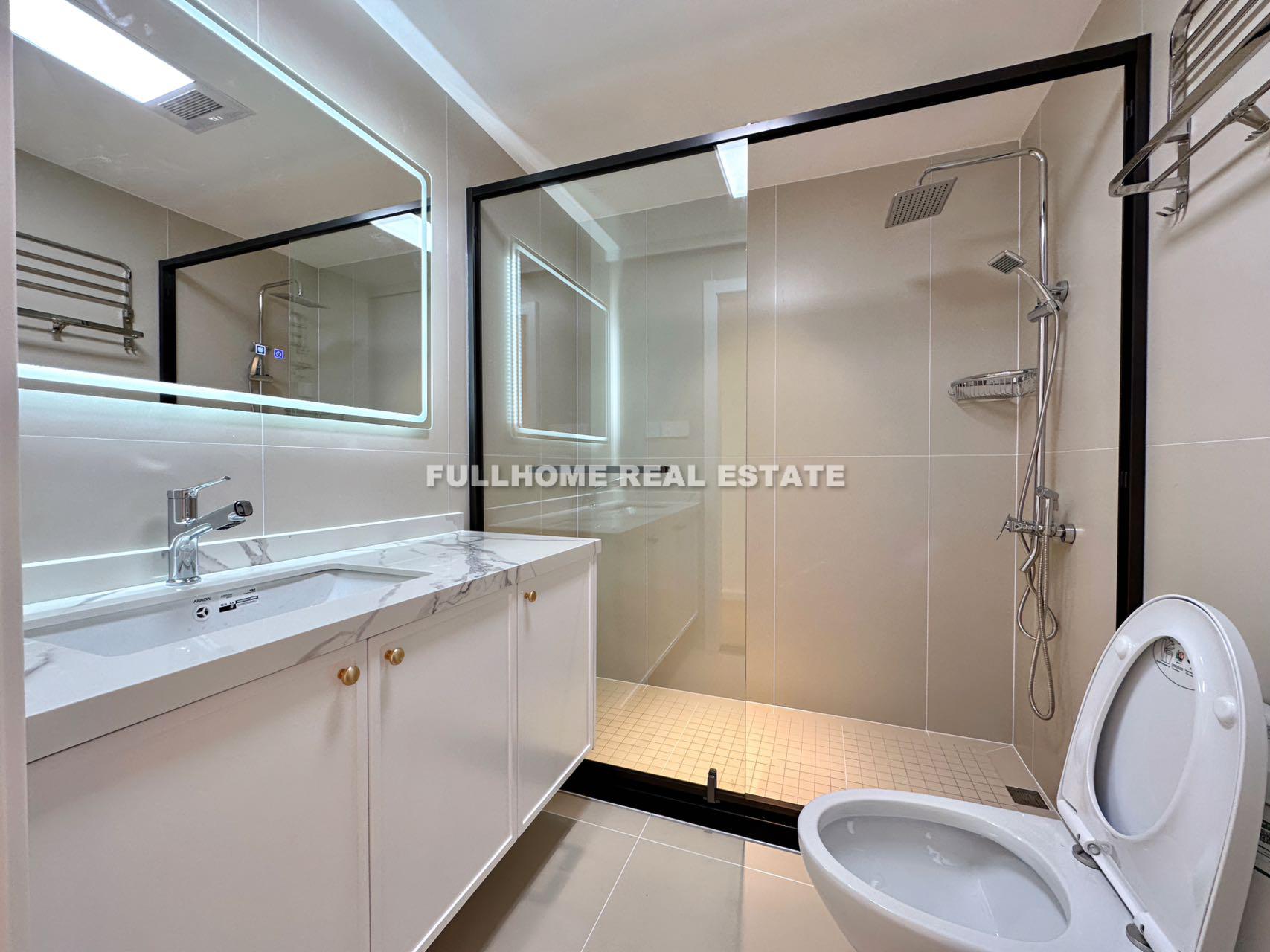 East Huaihai Apartment - Interior view 11, Shanghai rental property