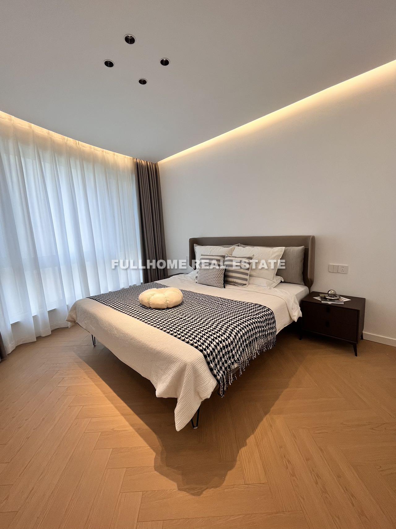 East Huaihai Apartment - Interior view 5, Shanghai rental property
