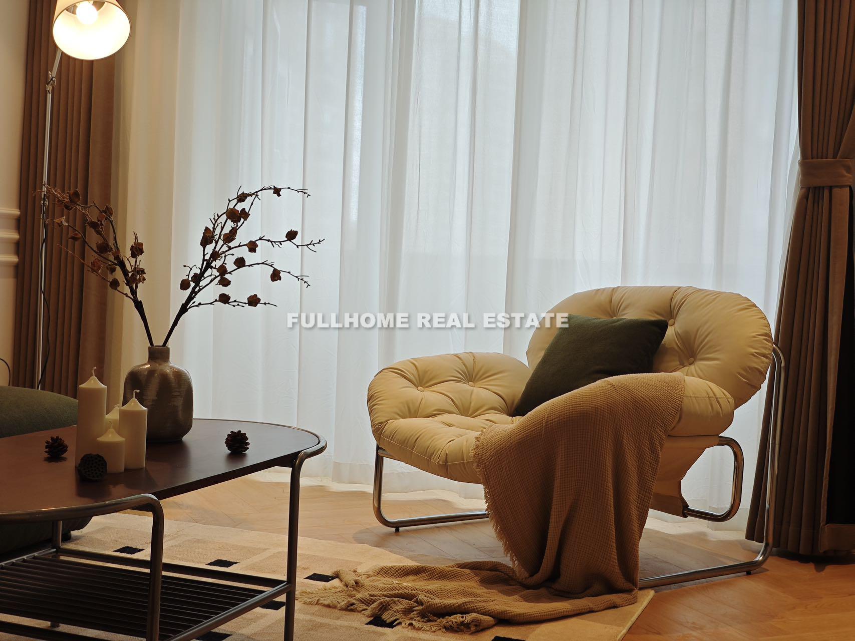 Same compound: Xinhe Mansion, 2 bedrooms in Shanghai