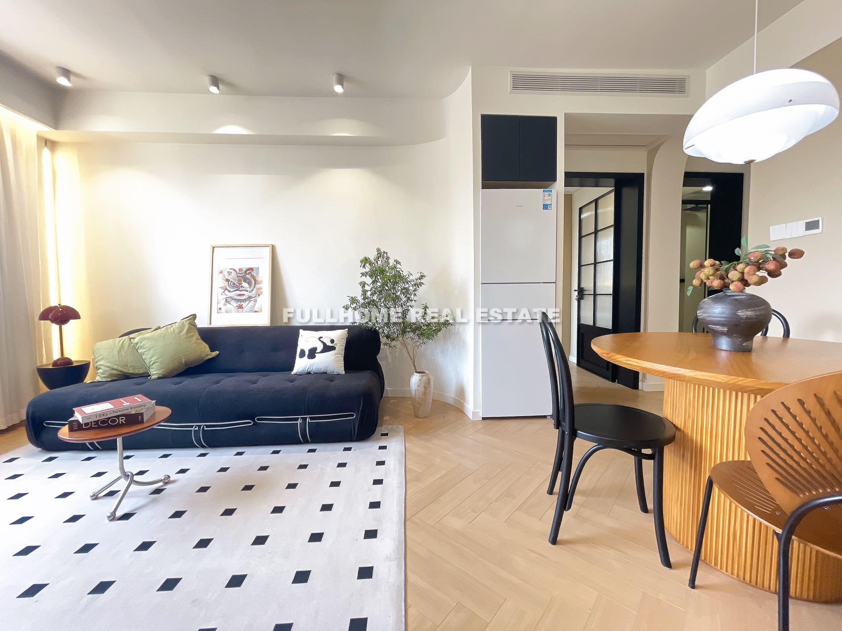 Same compound: Feng Tian Apartment, 1 bedrooms in Shanghai