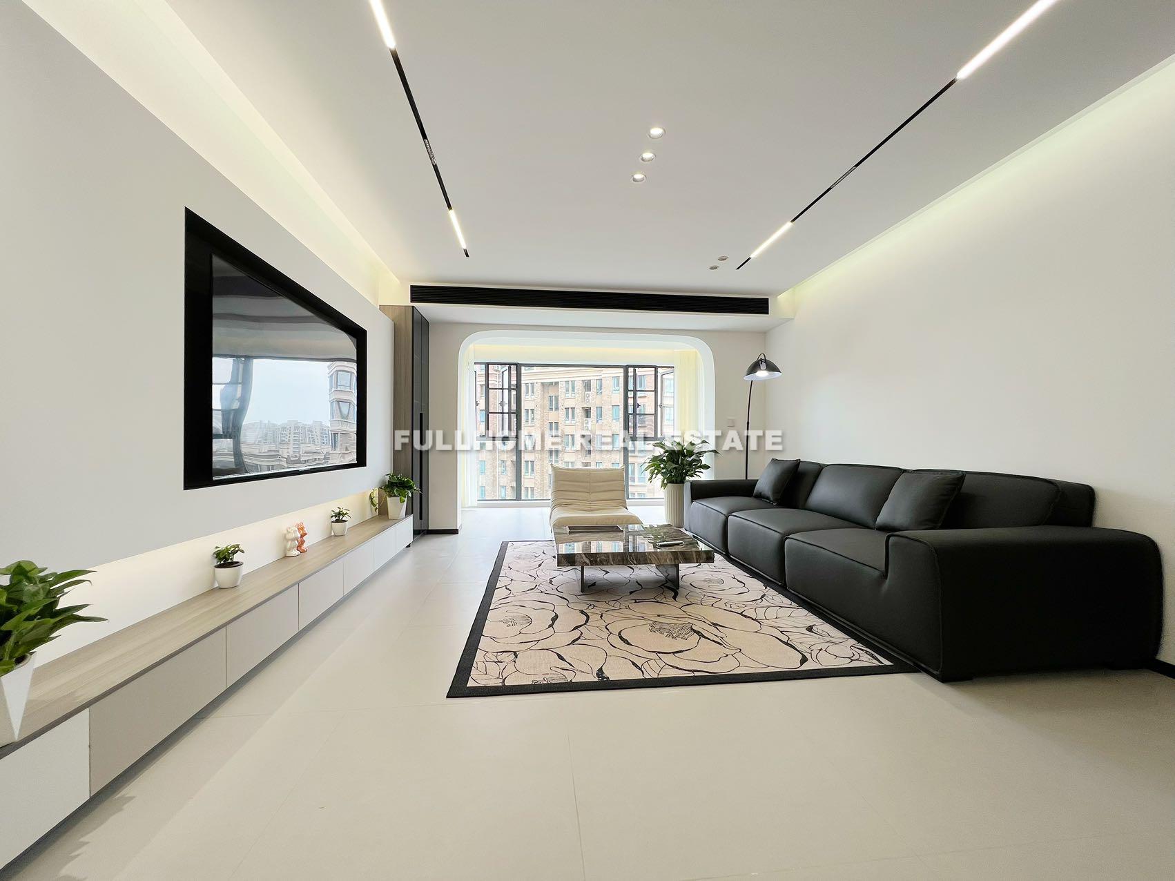 Similar property: Contemporary Aqua Garden, 4 bedrooms, 178 sqm in Shanghai