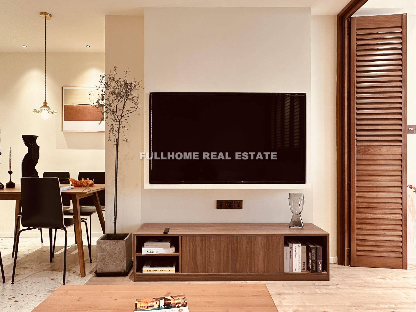 Same compound: Tong Ji Garden, 1 bedrooms in Shanghai
