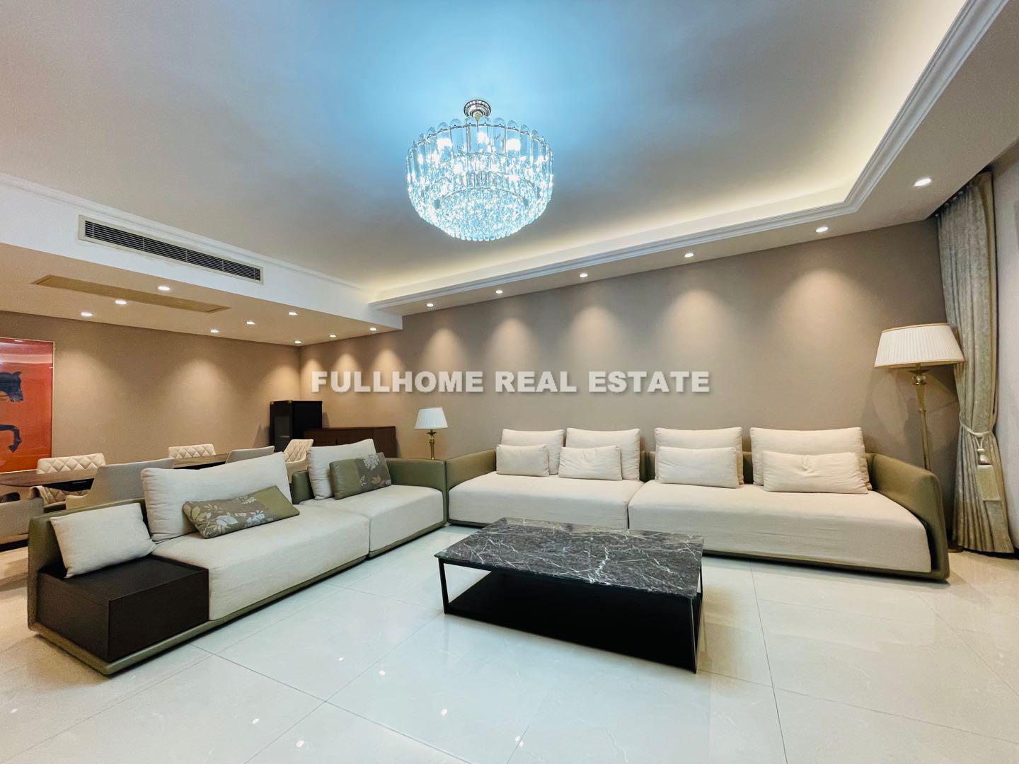 Shimao Riviera Garden - 3 bedroom apartment in Shanghai, Lujiazui, Pudong