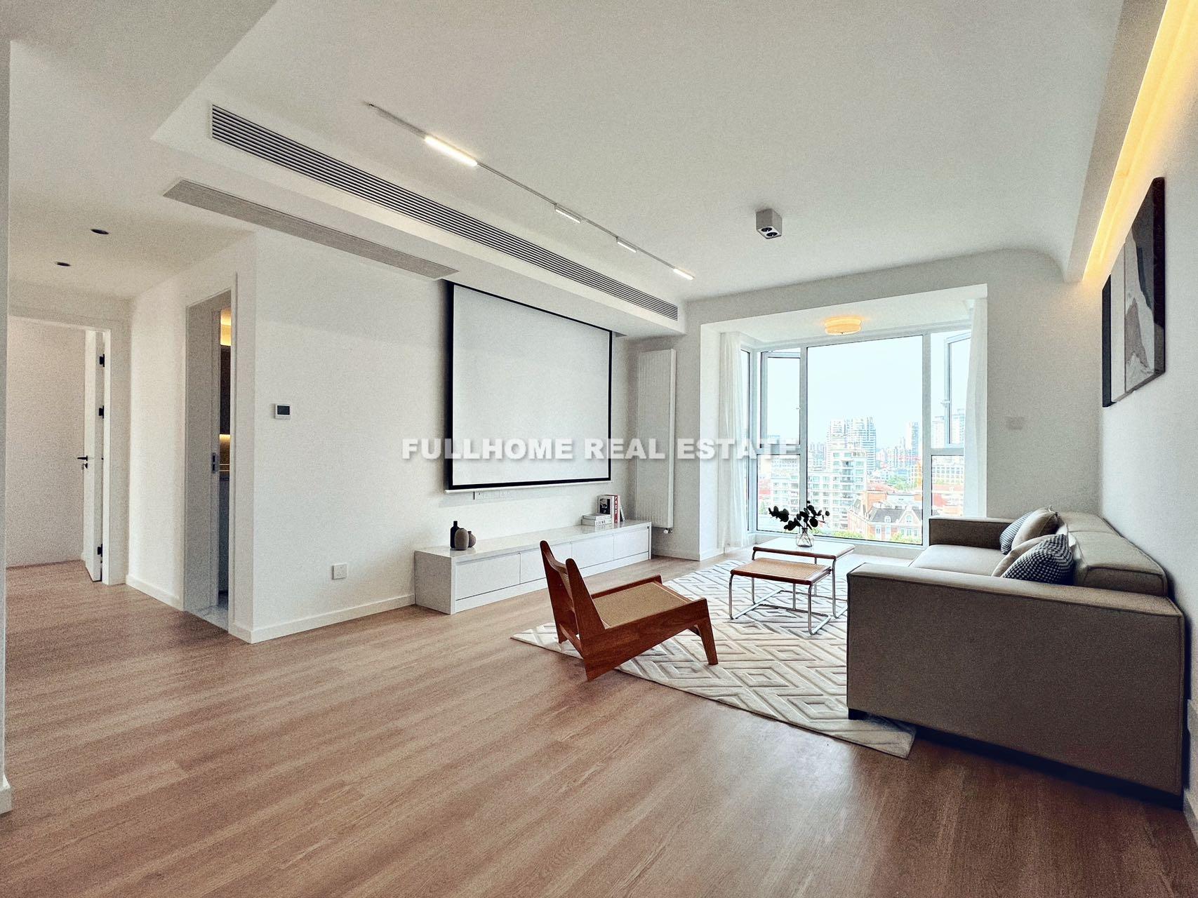Same compound: Jian Shang Xin Hua, 3 bedrooms in Shanghai
