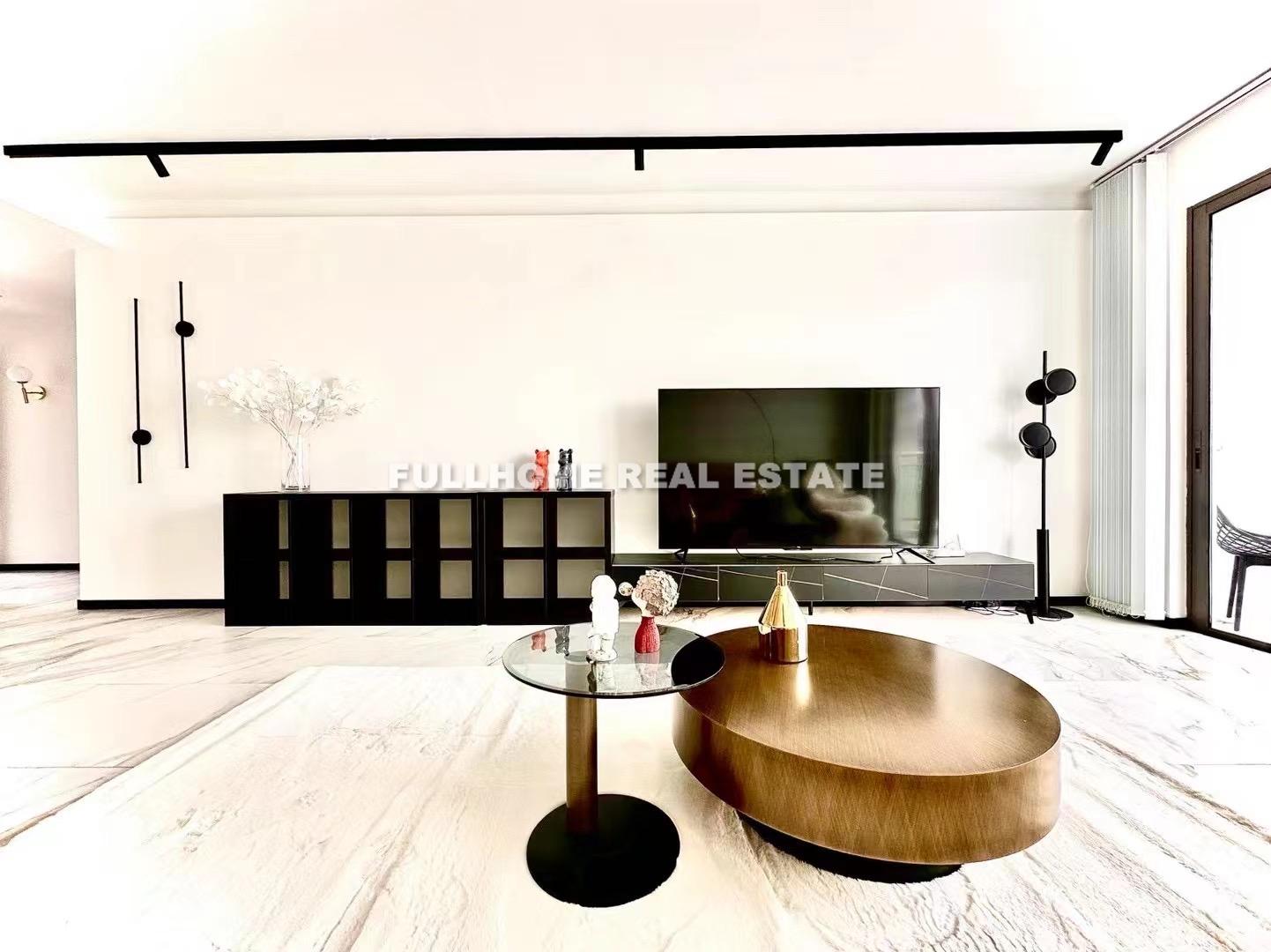 La Cite - 3 bedroom apartment in Shanghai, Xujiahui, Downtown