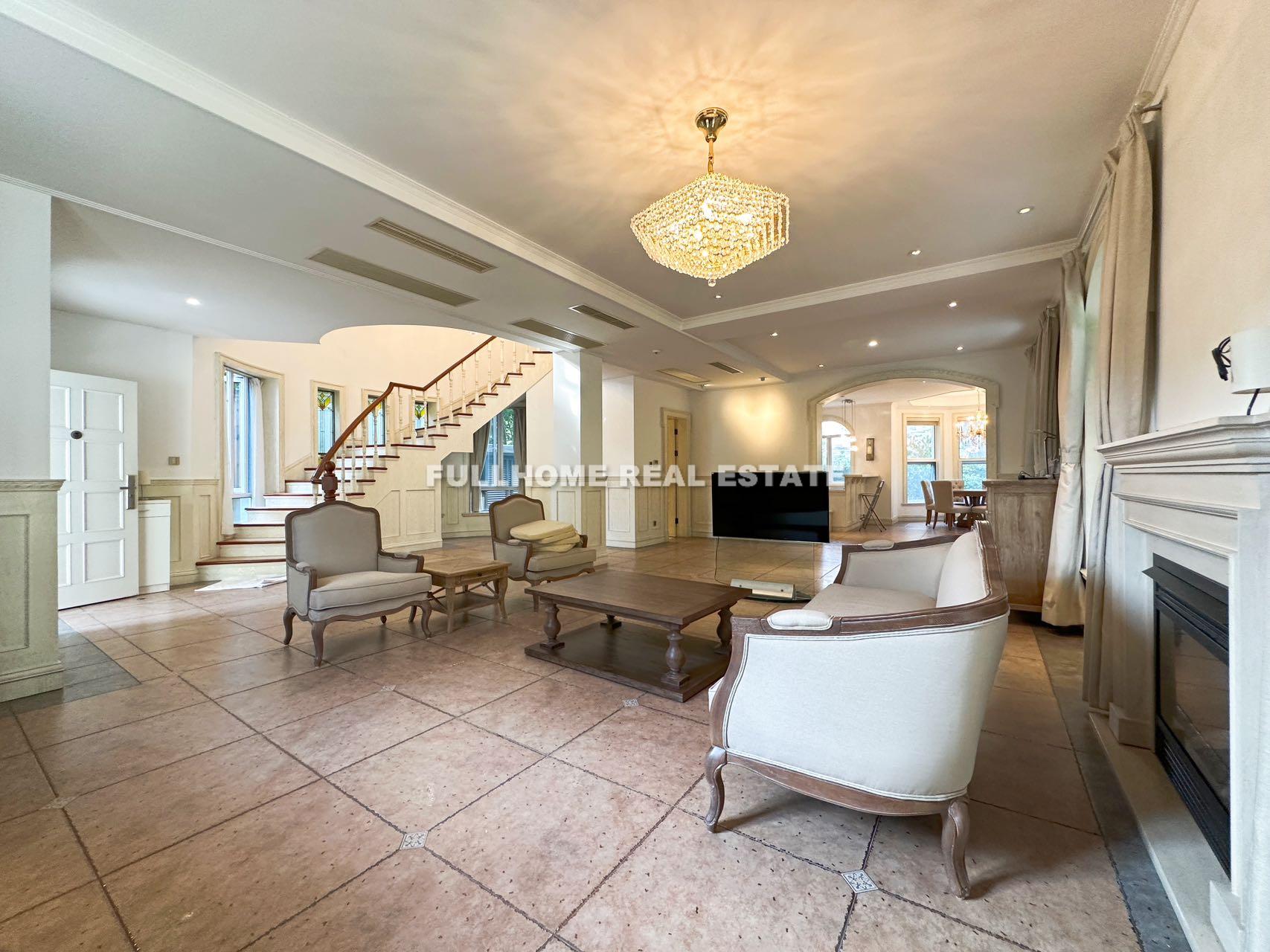 Le Chambord - 5 bedroom apartment in Shanghai, Qingpu, Suburb