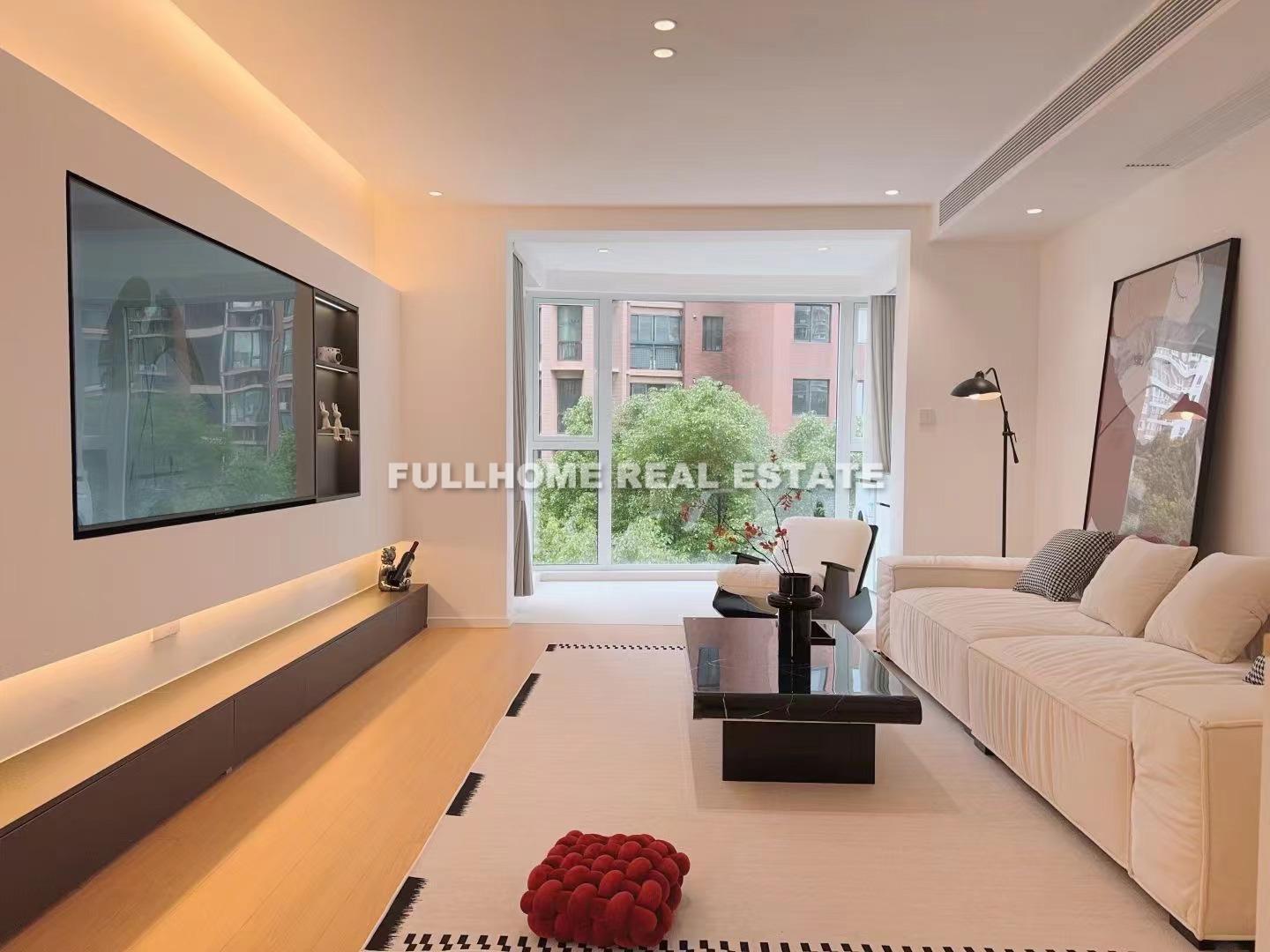 Dahua River Garden - 3 bedroom apartment in Shanghai, Putuo, Downtown
