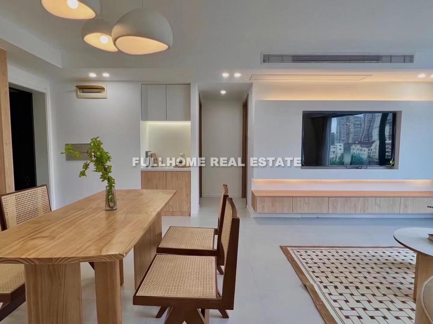 Same compound: Hong Hui Ming Yuan, 2 bedrooms in Shanghai