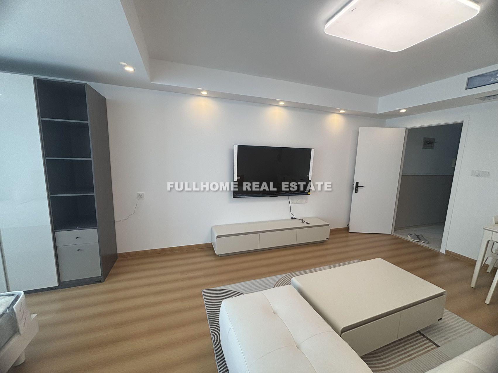 Same compound: Hengchen Apartment, 2 bedrooms in Shanghai