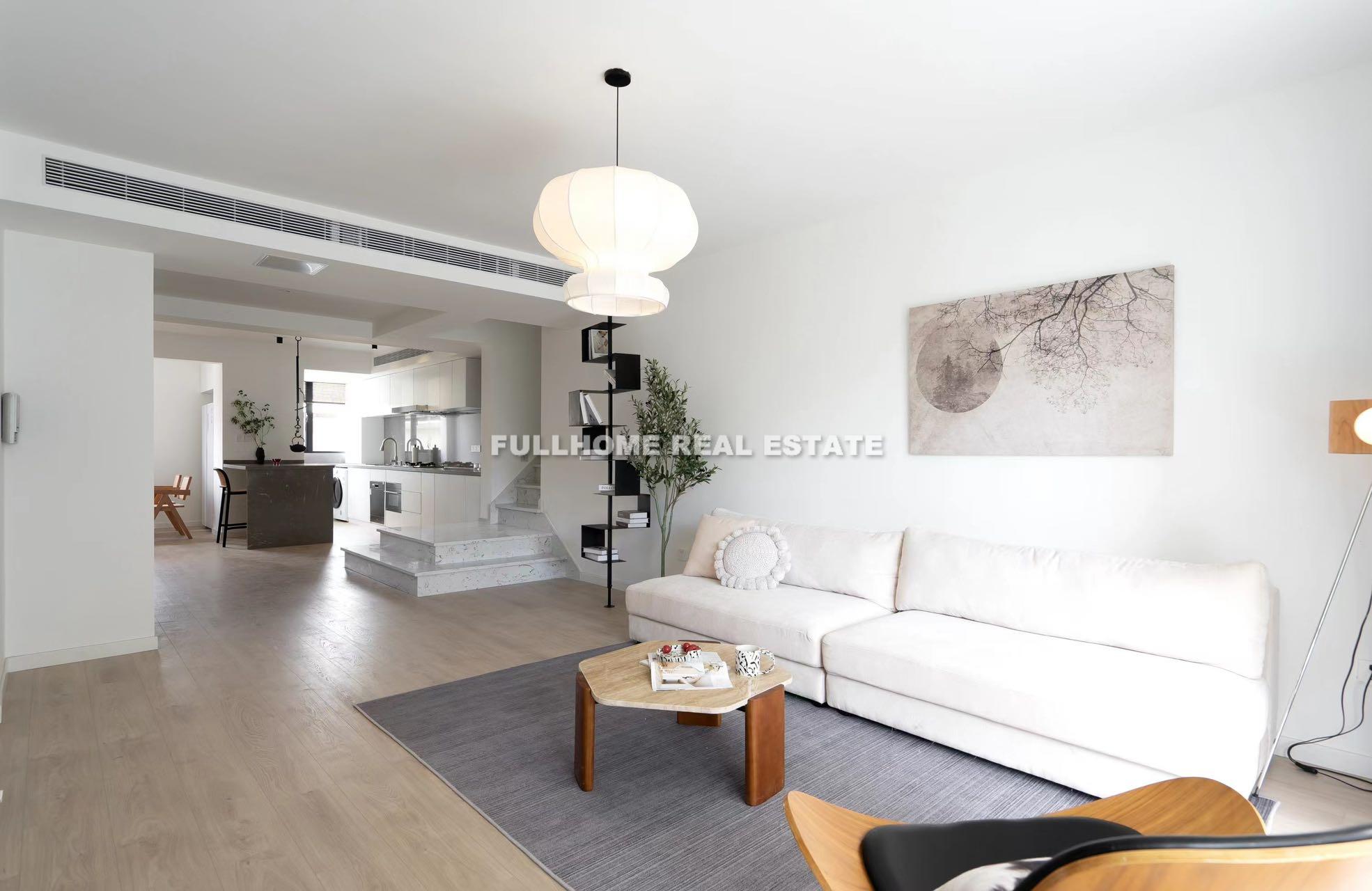 Jingan Sunshine City - 3 bedroom apartment in Shanghai, Downtown, Downtown
