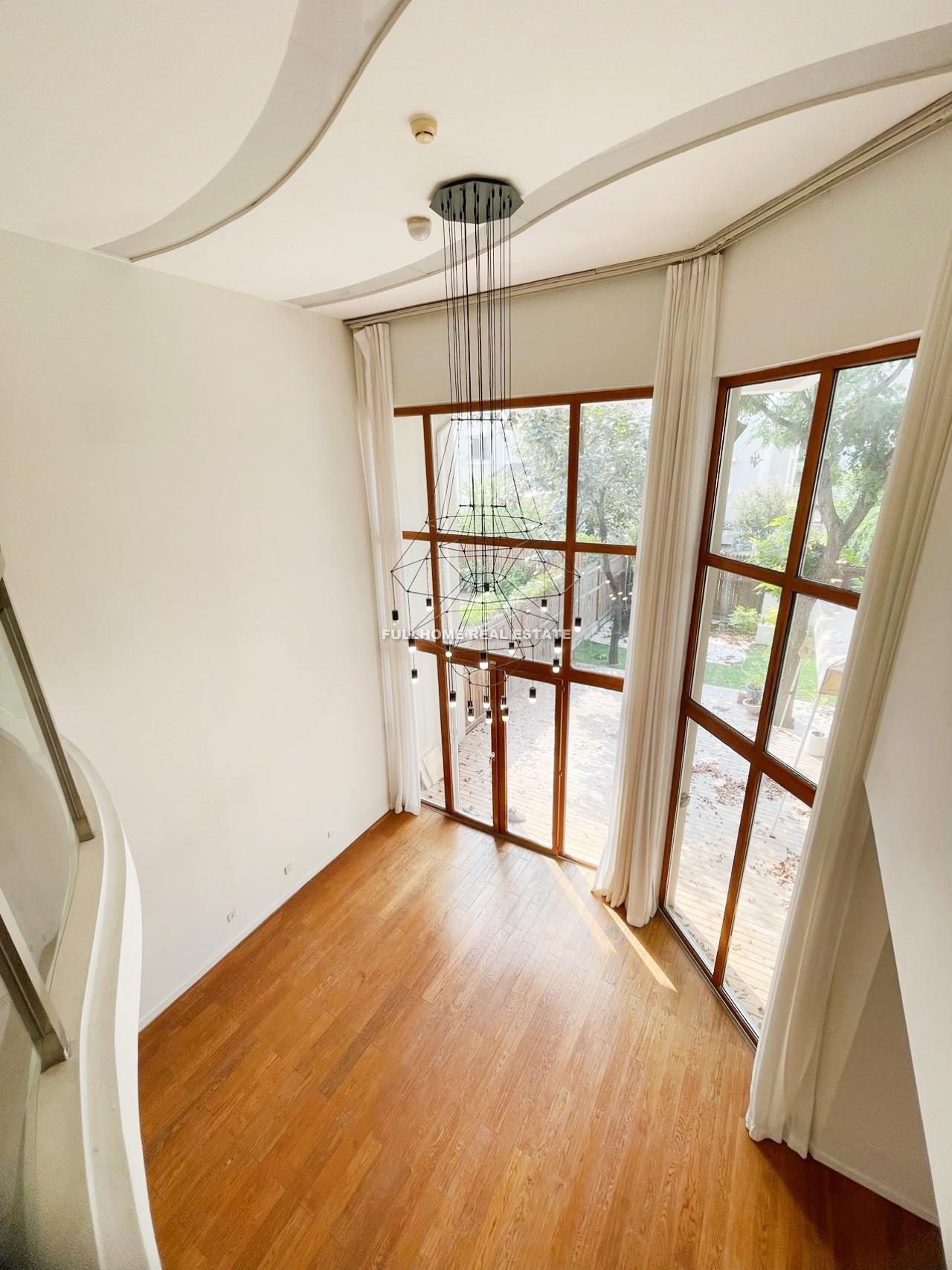 Lane Bridge Villa - 4 bedroom apartment in Beijing, Shunyi