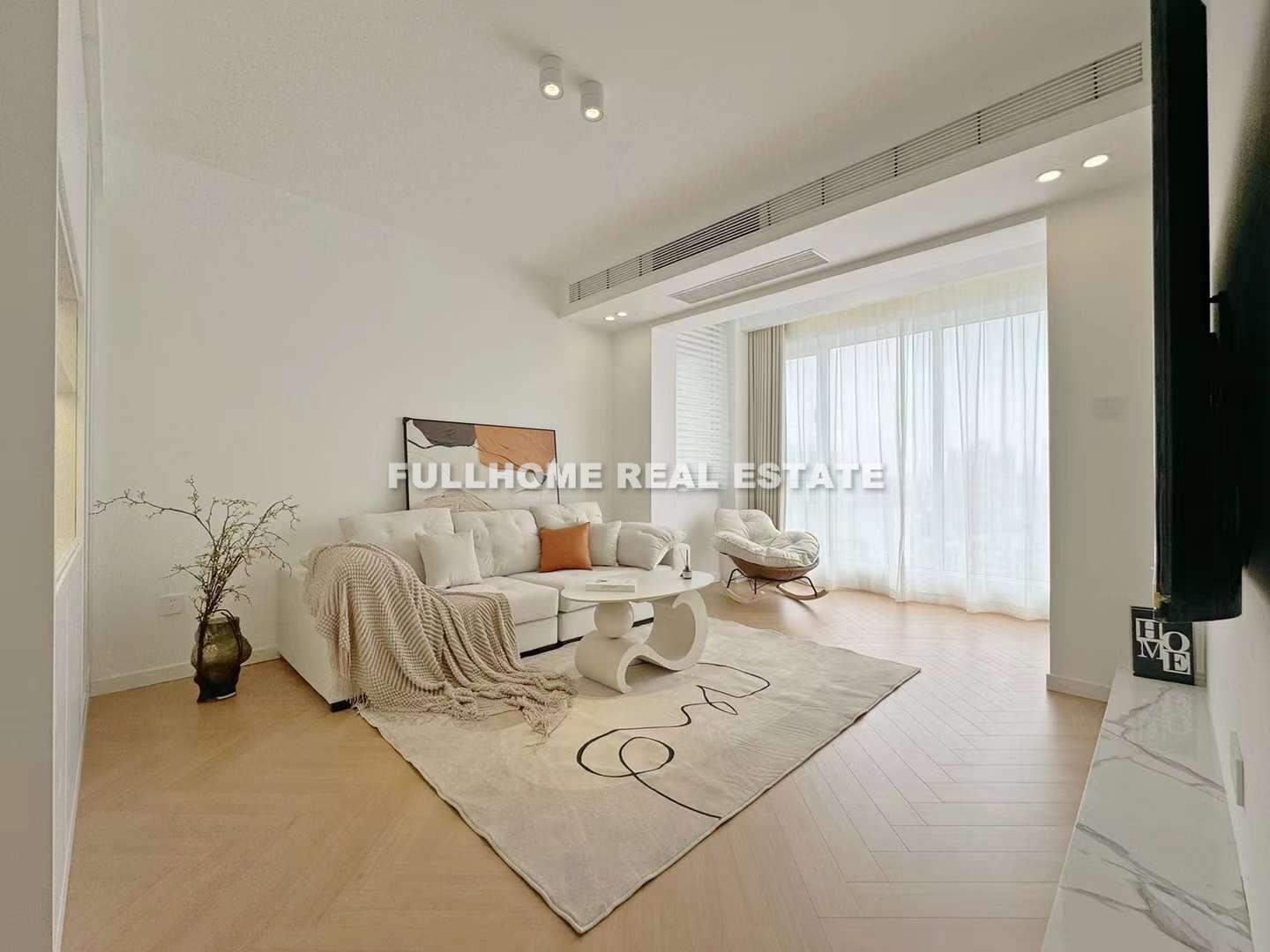 Same compound: Shanghai Chuntian, 2 bedrooms in Shanghai