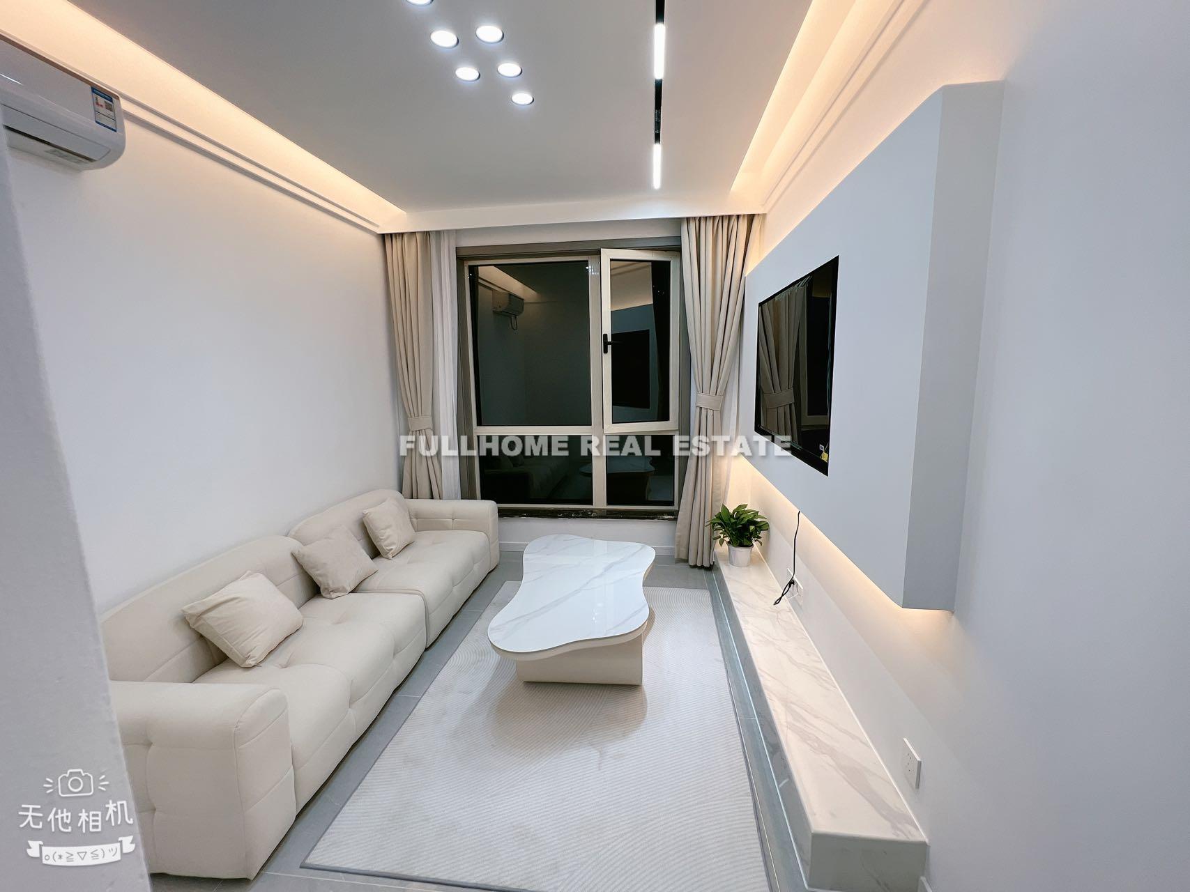 Similar property: East Huaihai Apartment, 1 bedrooms, 70 sqm in Shanghai