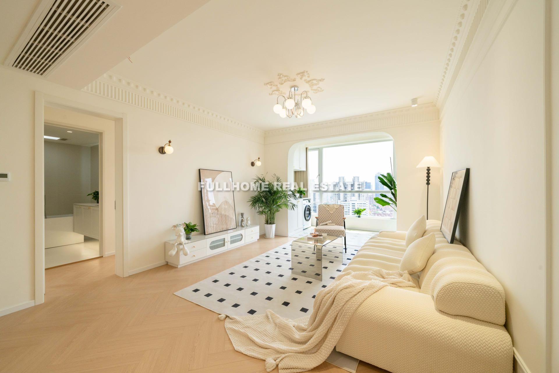 Same compound: Yong Ye Apartment, 2 bedrooms in Shanghai