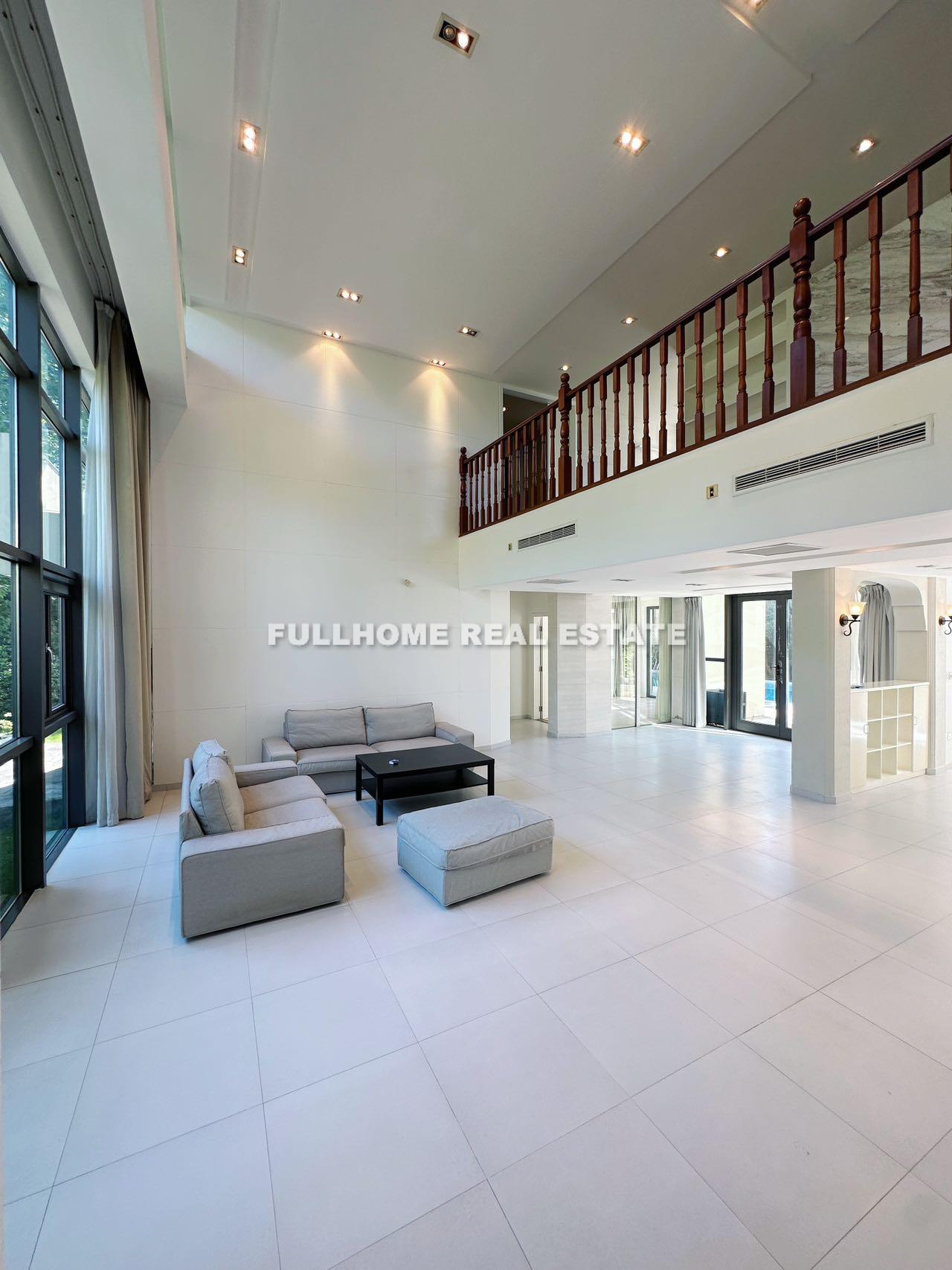 Modern Villa - 5 bedroom apartment in Shanghai, Qingpu, Suburb