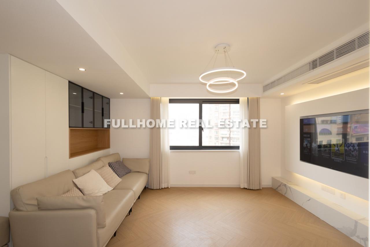 De An Apartment - 3 bedroom apartment in Shanghai, Downtown, Downtown