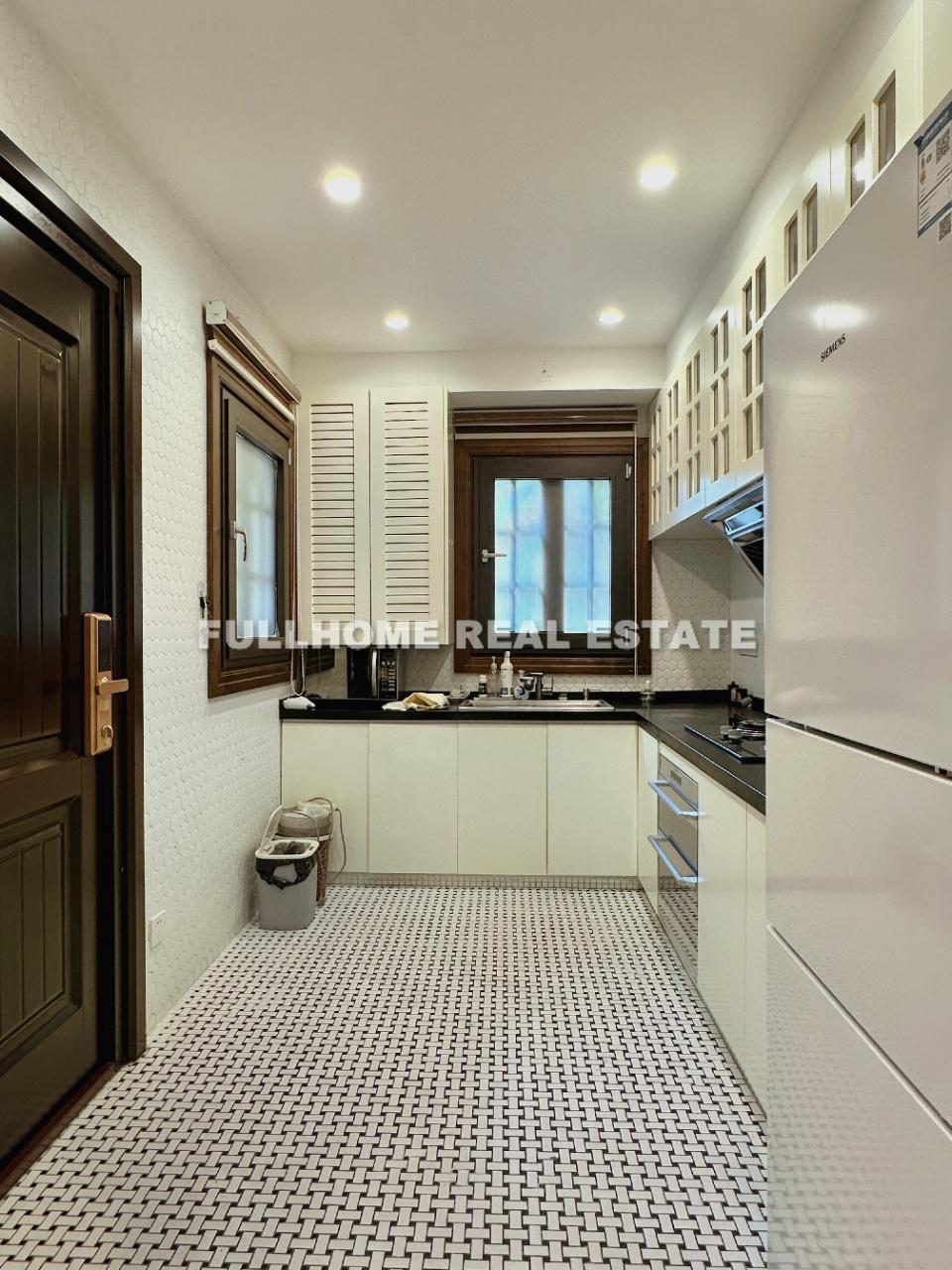 Lane 1-3000 West Yan An Road Old House - Interior view 2, Shanghai rental property