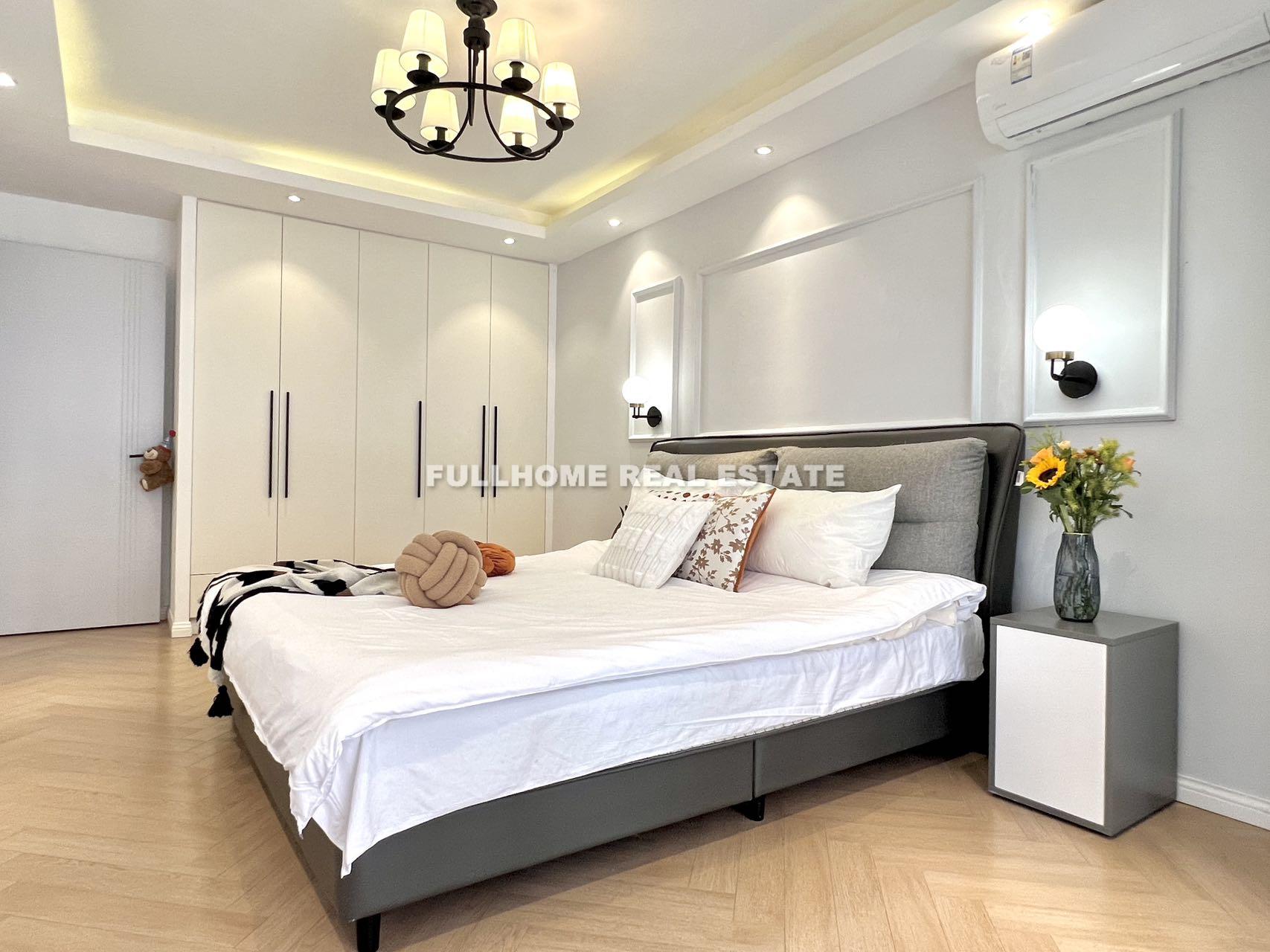 Lane 200-500 Zhenning Road Old House - Interior view 10, Shanghai rental property