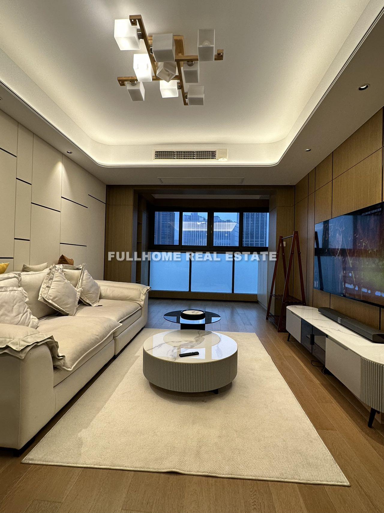 Same compound: Zheng Li Apartment, 3 bedrooms in Shanghai