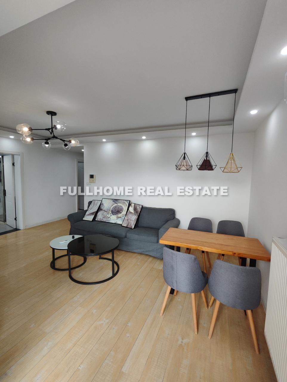 Haisi Mansion - 2 bedroom apartment in Shanghai, Xujiahui, Downtown